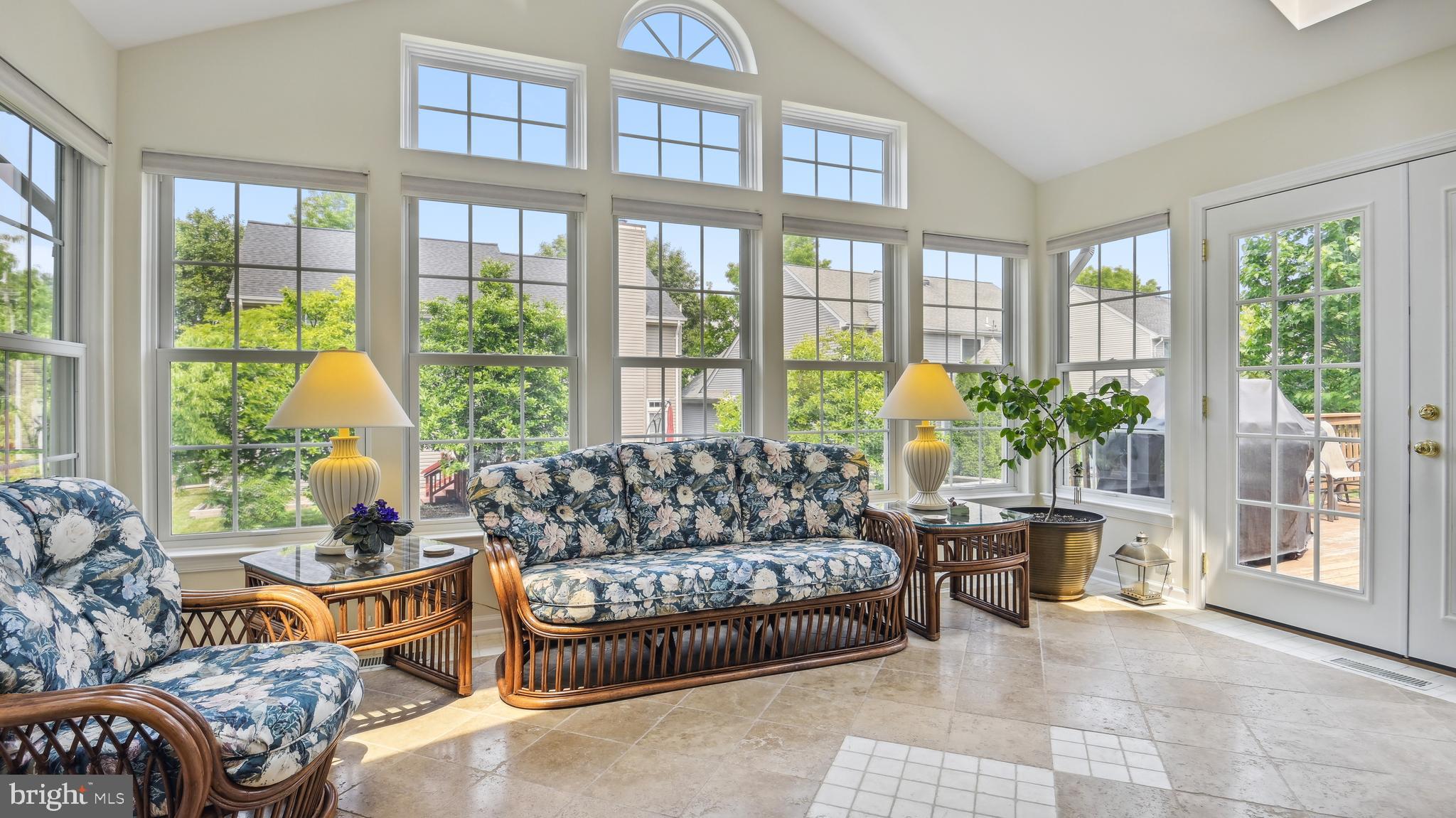 POTOMAC LAKES - Residential