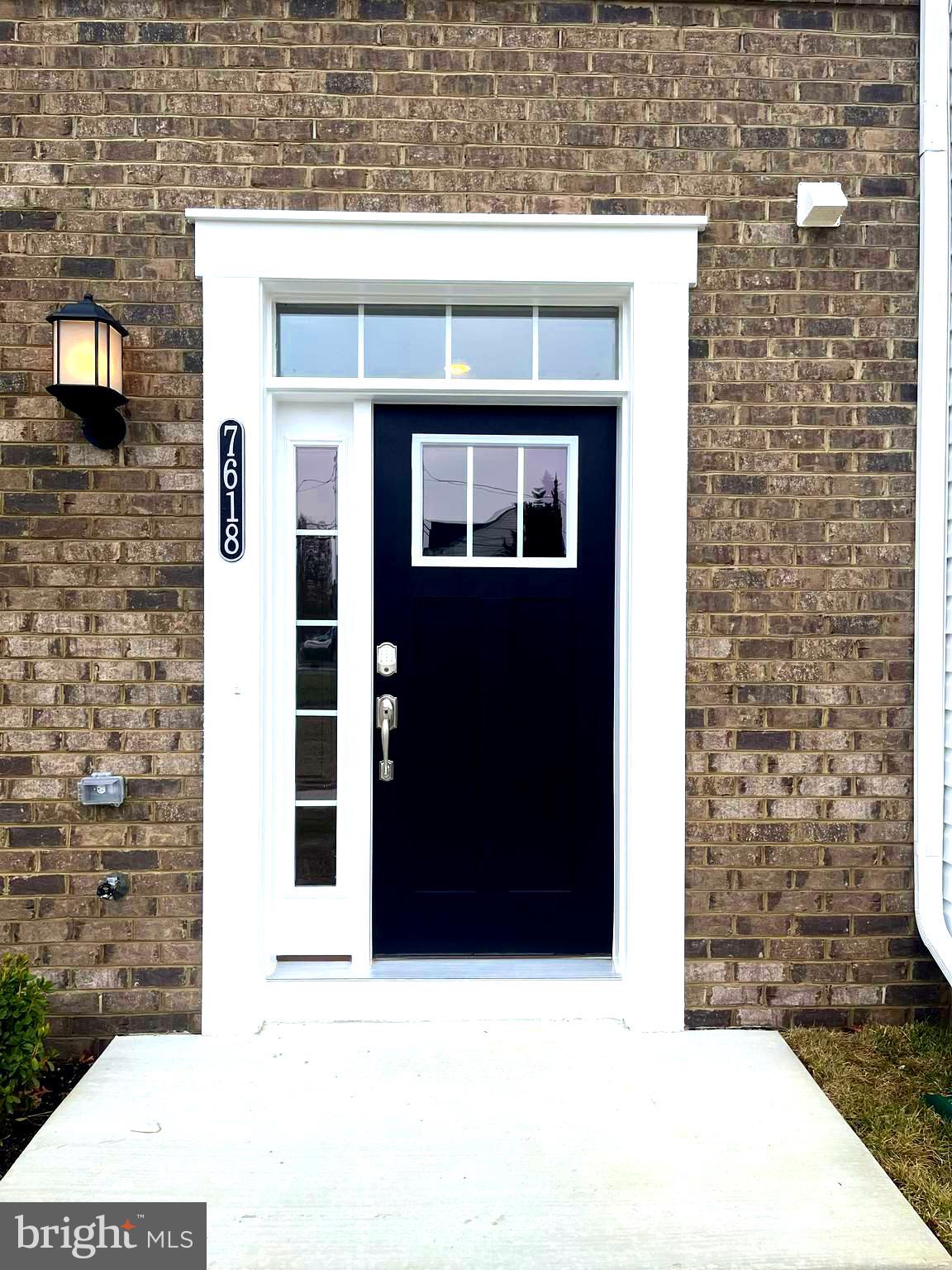 7618 JOHNNYCAKE ROAD