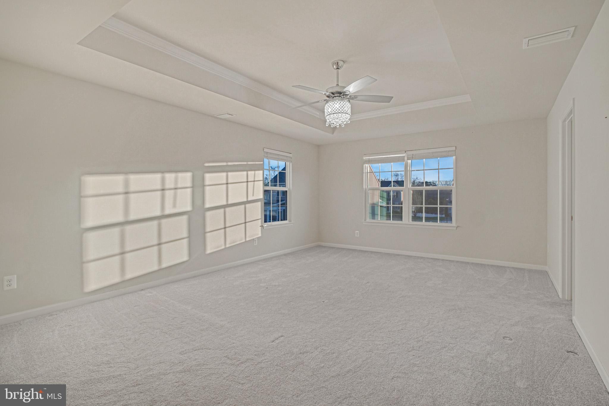 COURTHOUSE MANOR - Residential