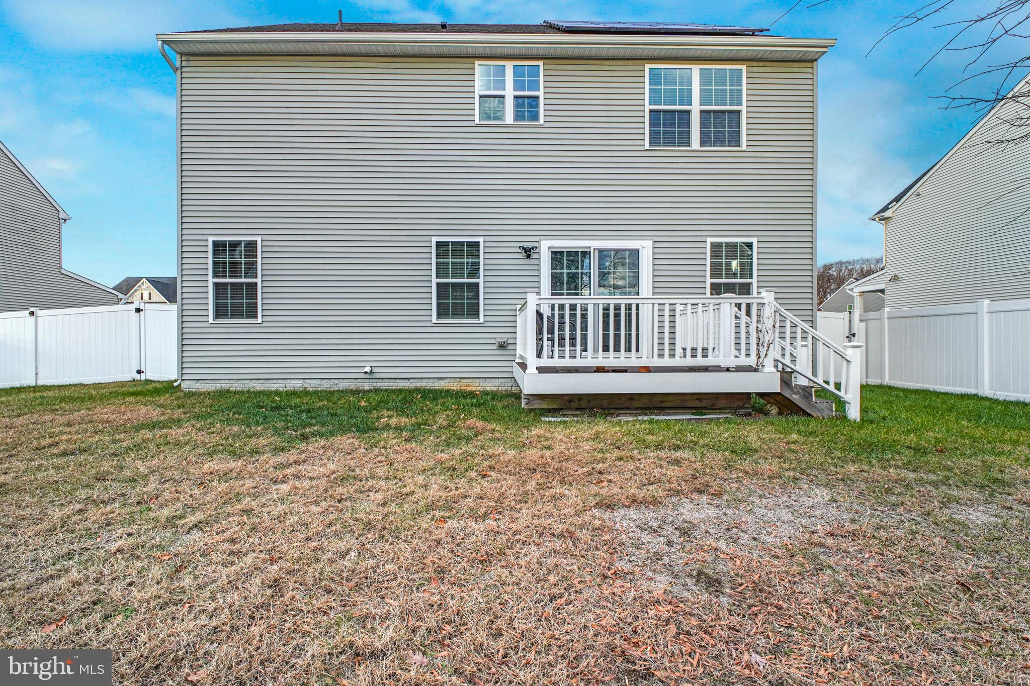 COURTHOUSE MANOR - Residential