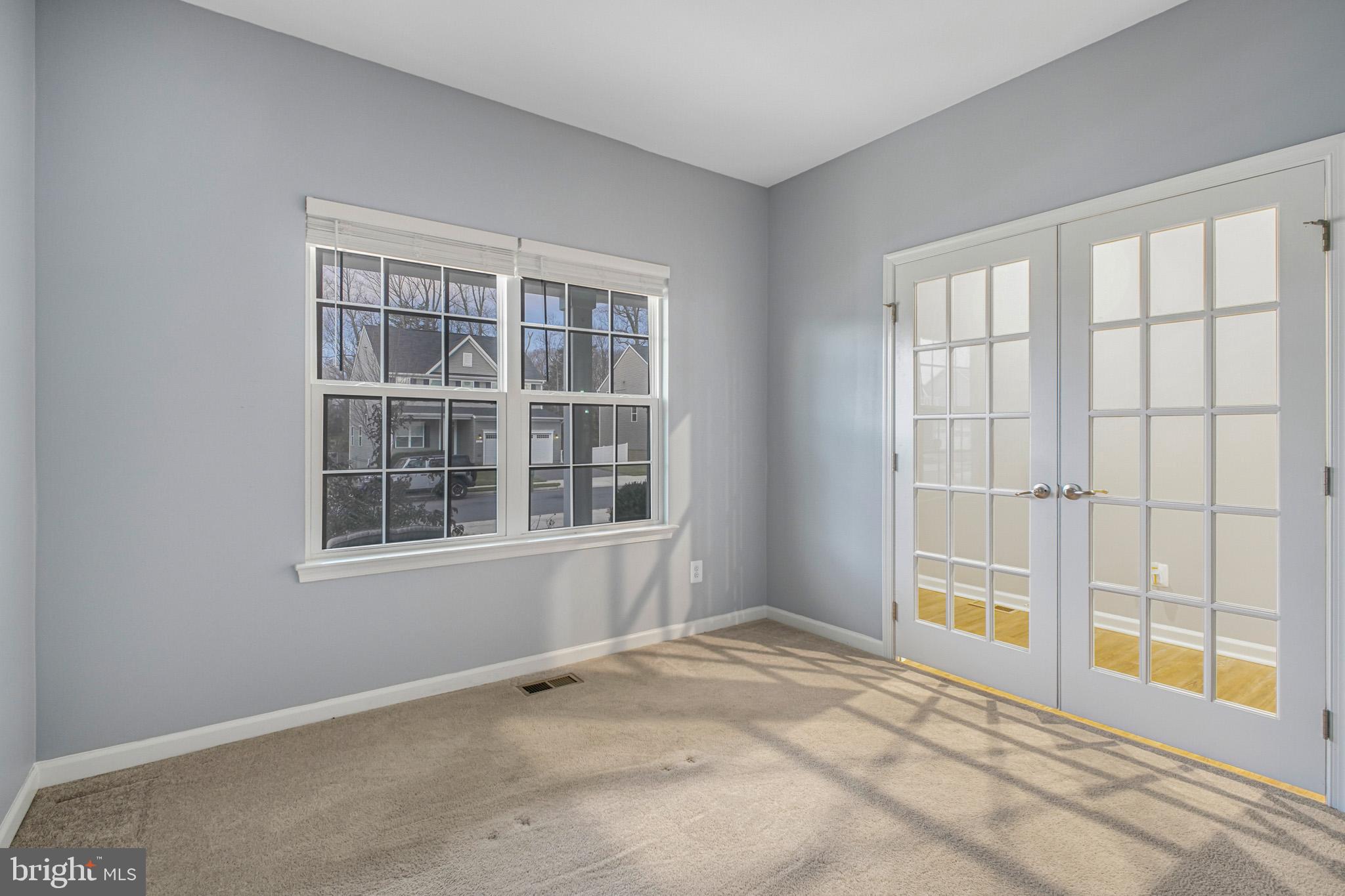 COURTHOUSE MANOR - Residential