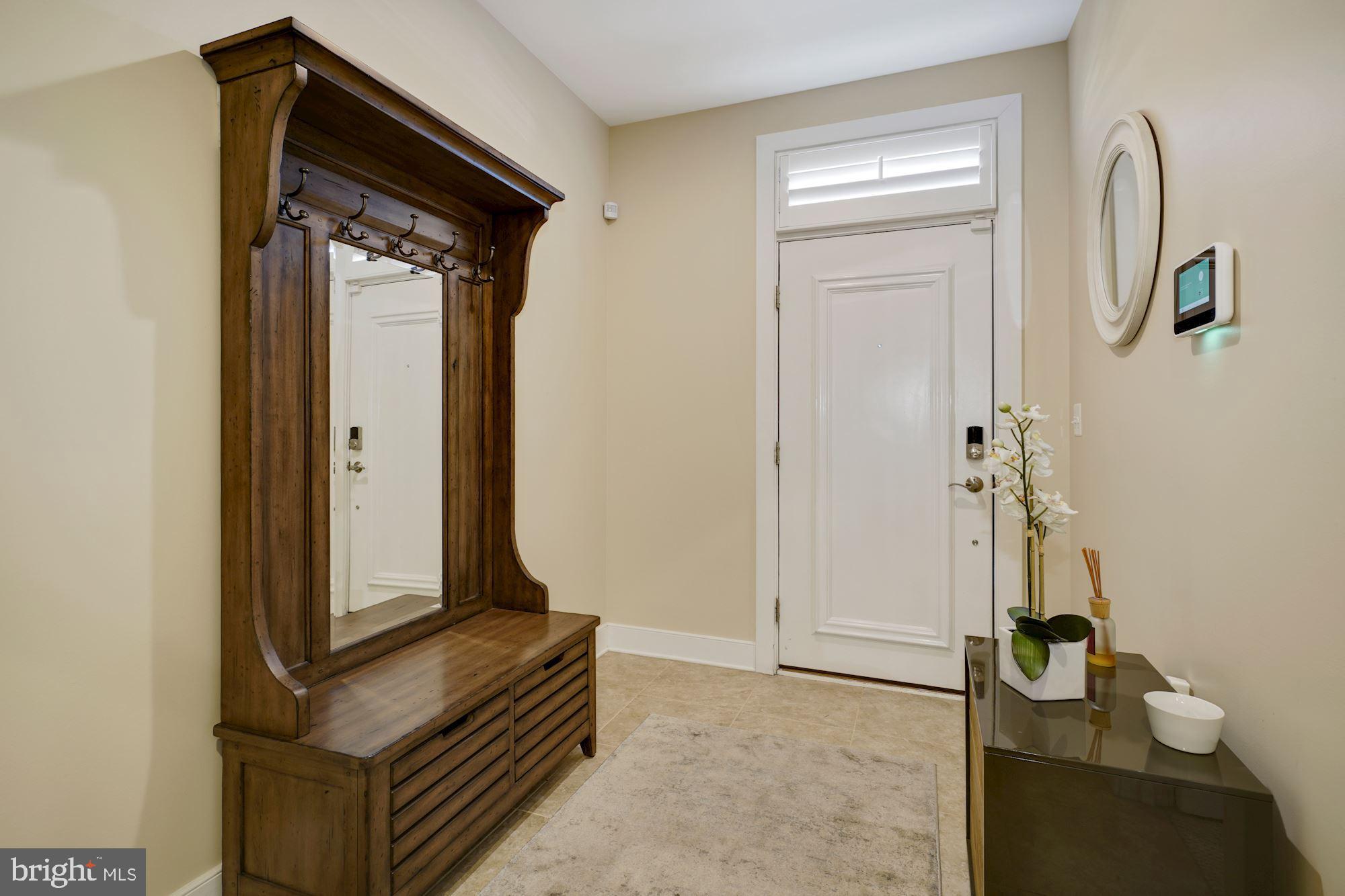 POTOMAC  YARDS - Residential Lease