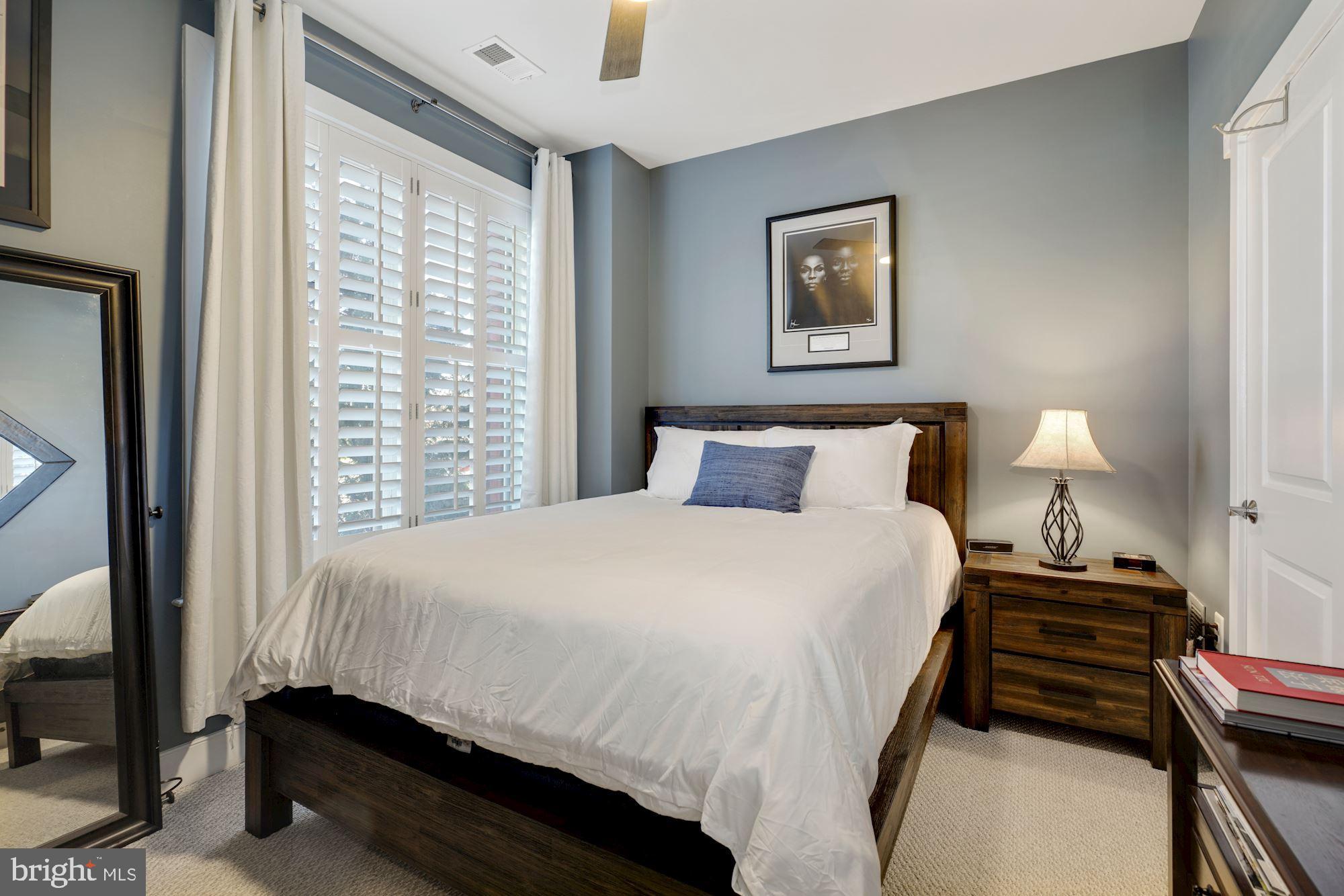 POTOMAC  YARDS - Residential Lease