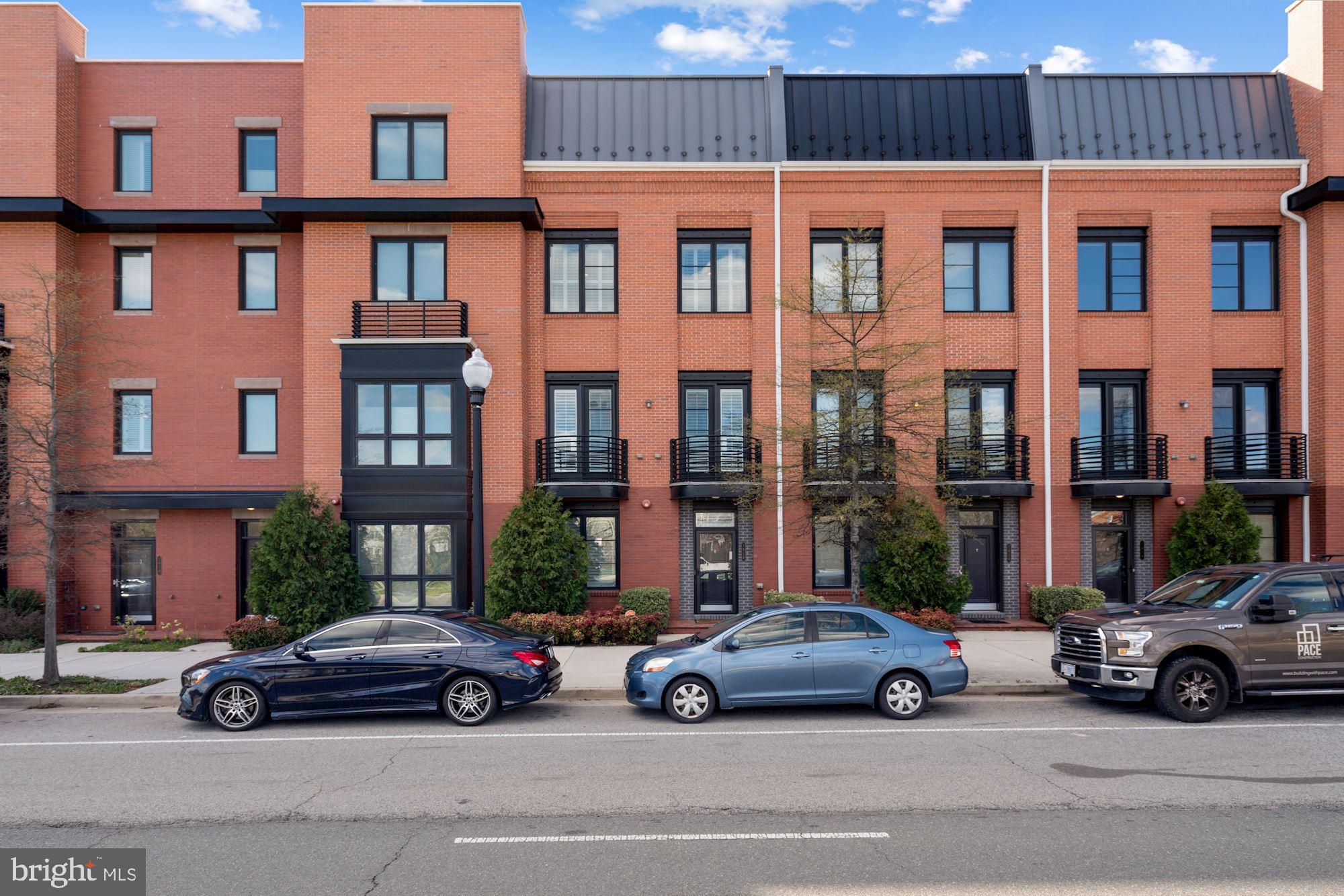 POTOMAC  YARDS - Residential Lease