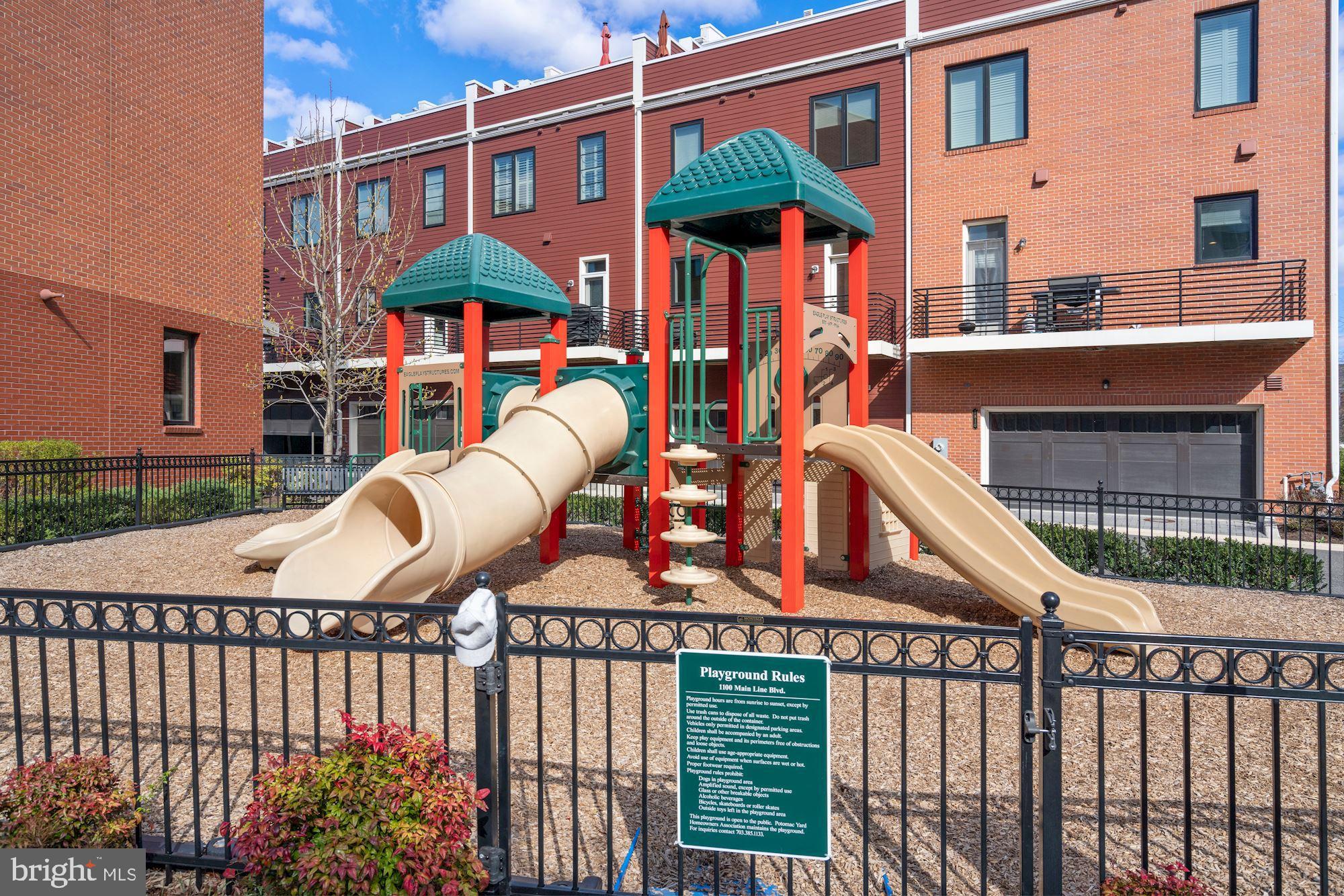 POTOMAC  YARDS - Residential Lease