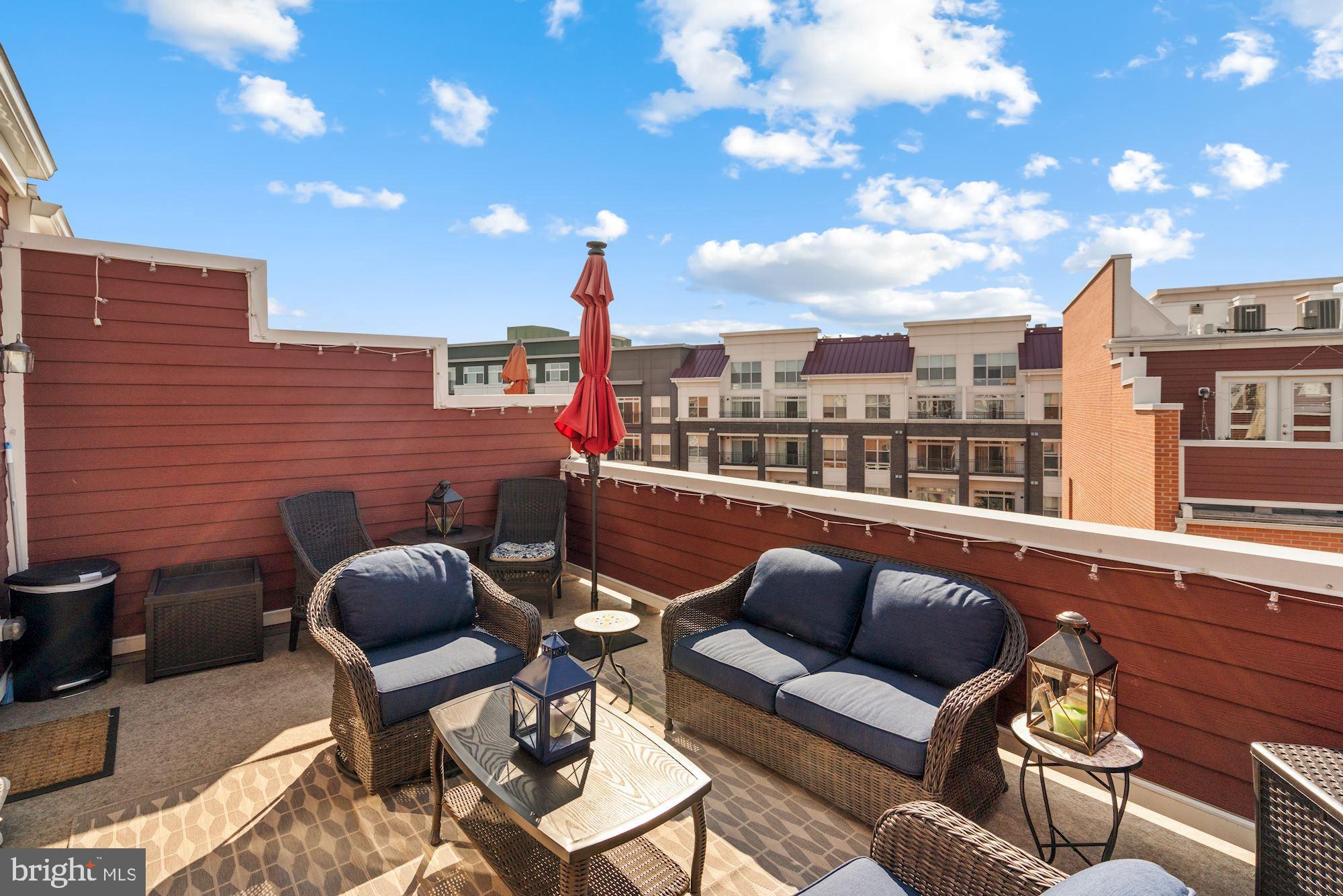 POTOMAC  YARDS - Residential Lease