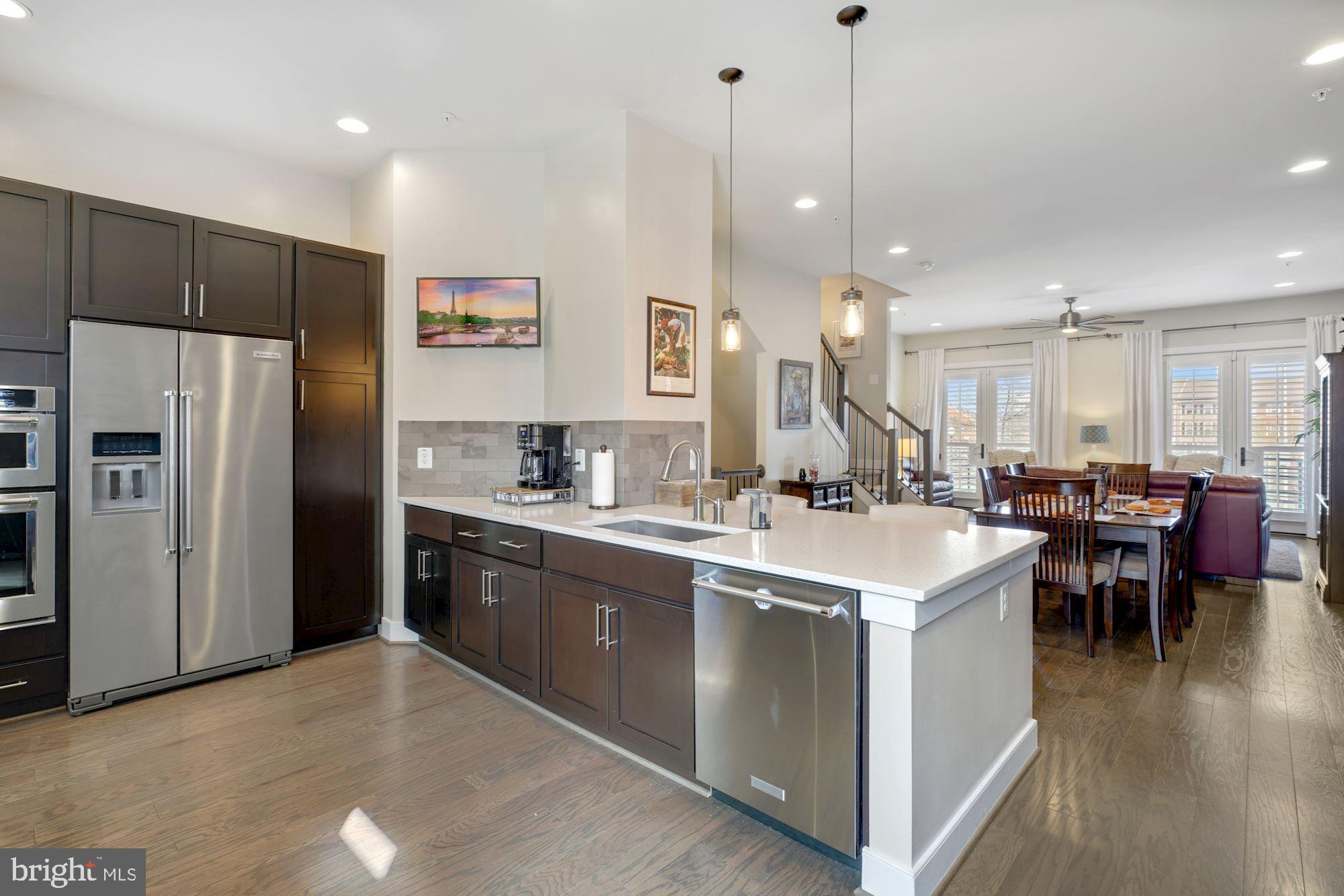 POTOMAC  YARDS - Residential Lease