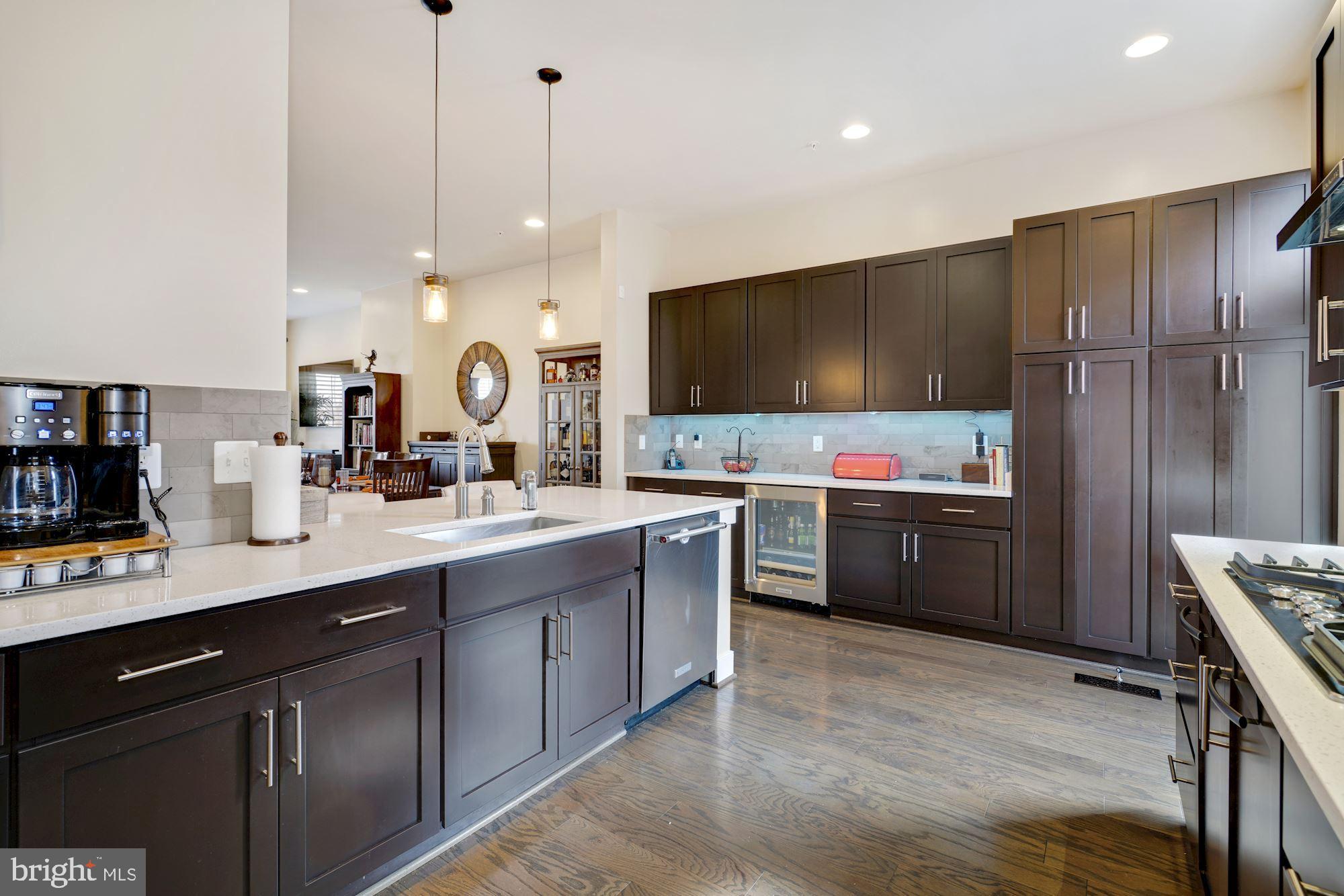 POTOMAC  YARDS - Residential Lease