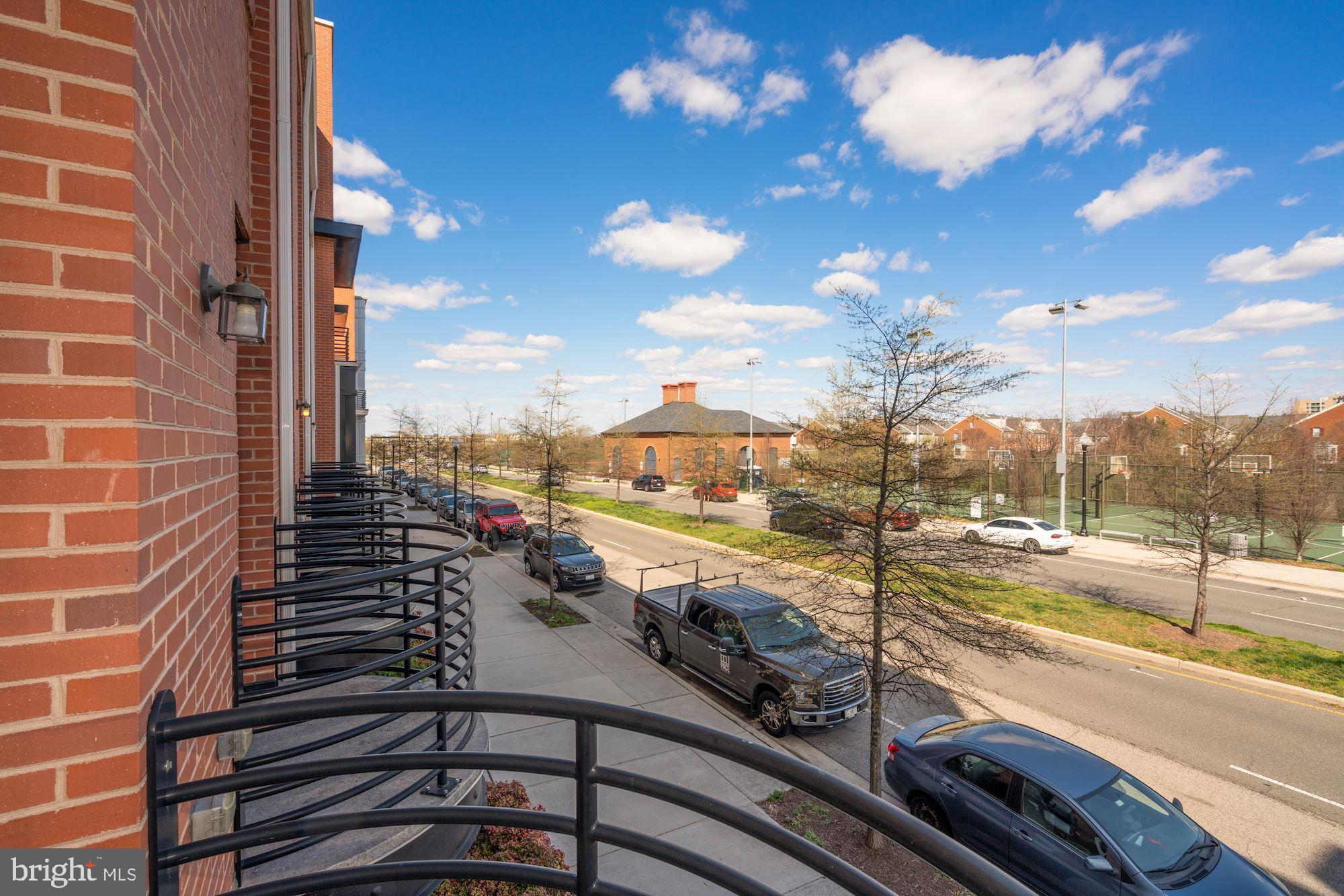 POTOMAC  YARDS - Residential Lease