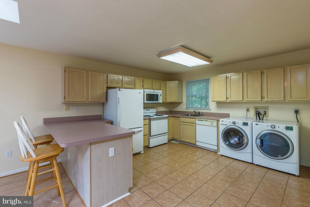 LAKE OF THE WOODS - Residential