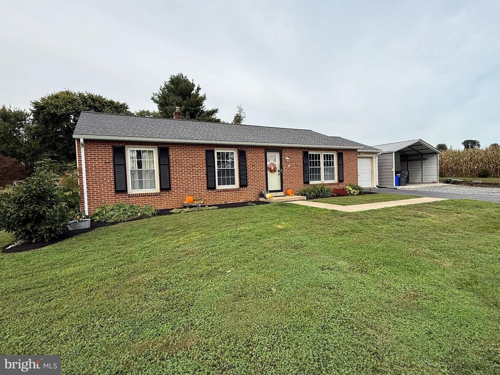 Photo of 440 Scotland Road, QUARRYVILLE, PA 17566 (MLS # PALA2077296)