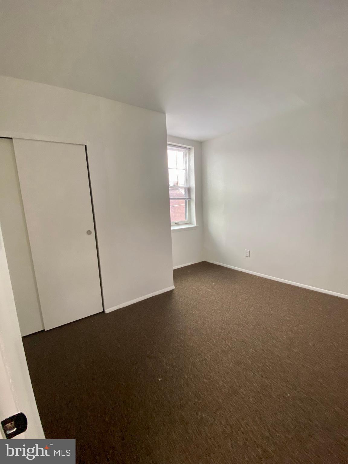 QUEEN VILLAGE - Residential Lease