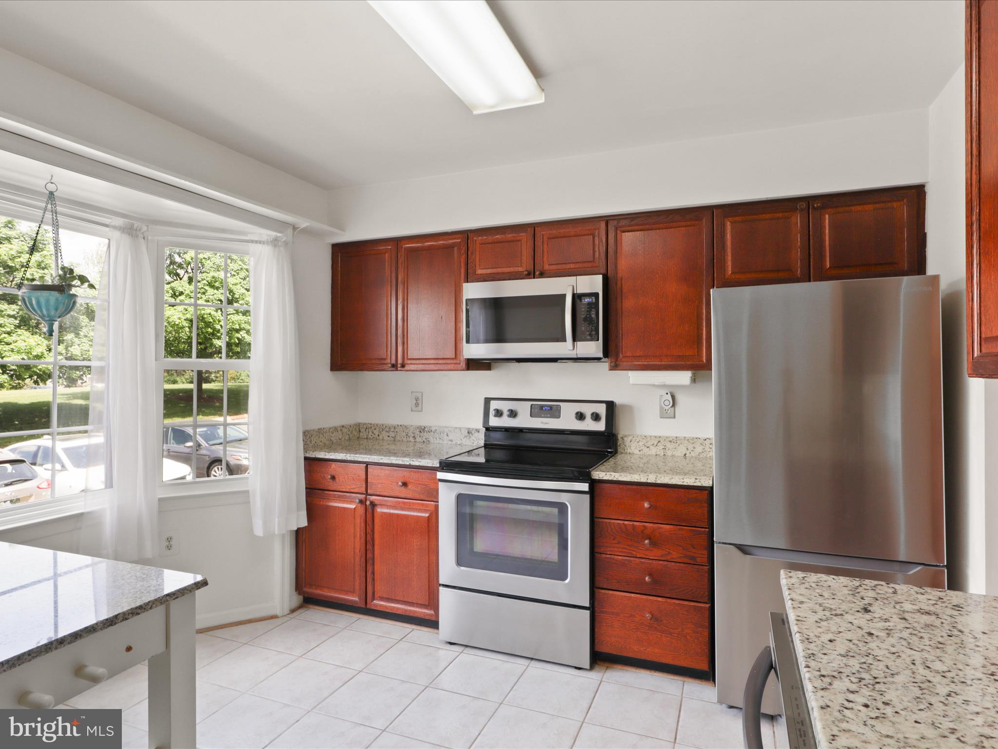3935 KERNSTOWN COURT