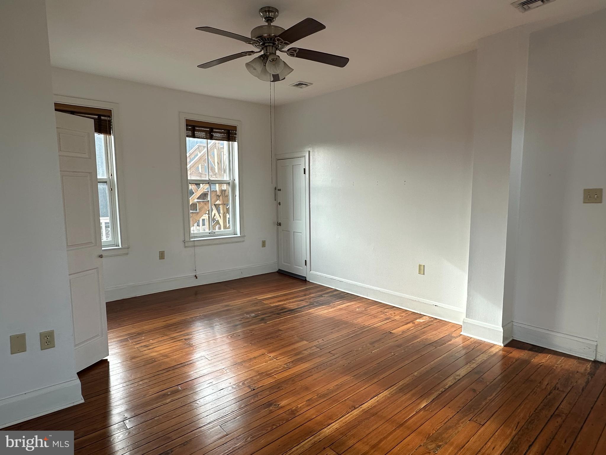 FELLS POINT HISTORIC DISTRICT - Residential Lease