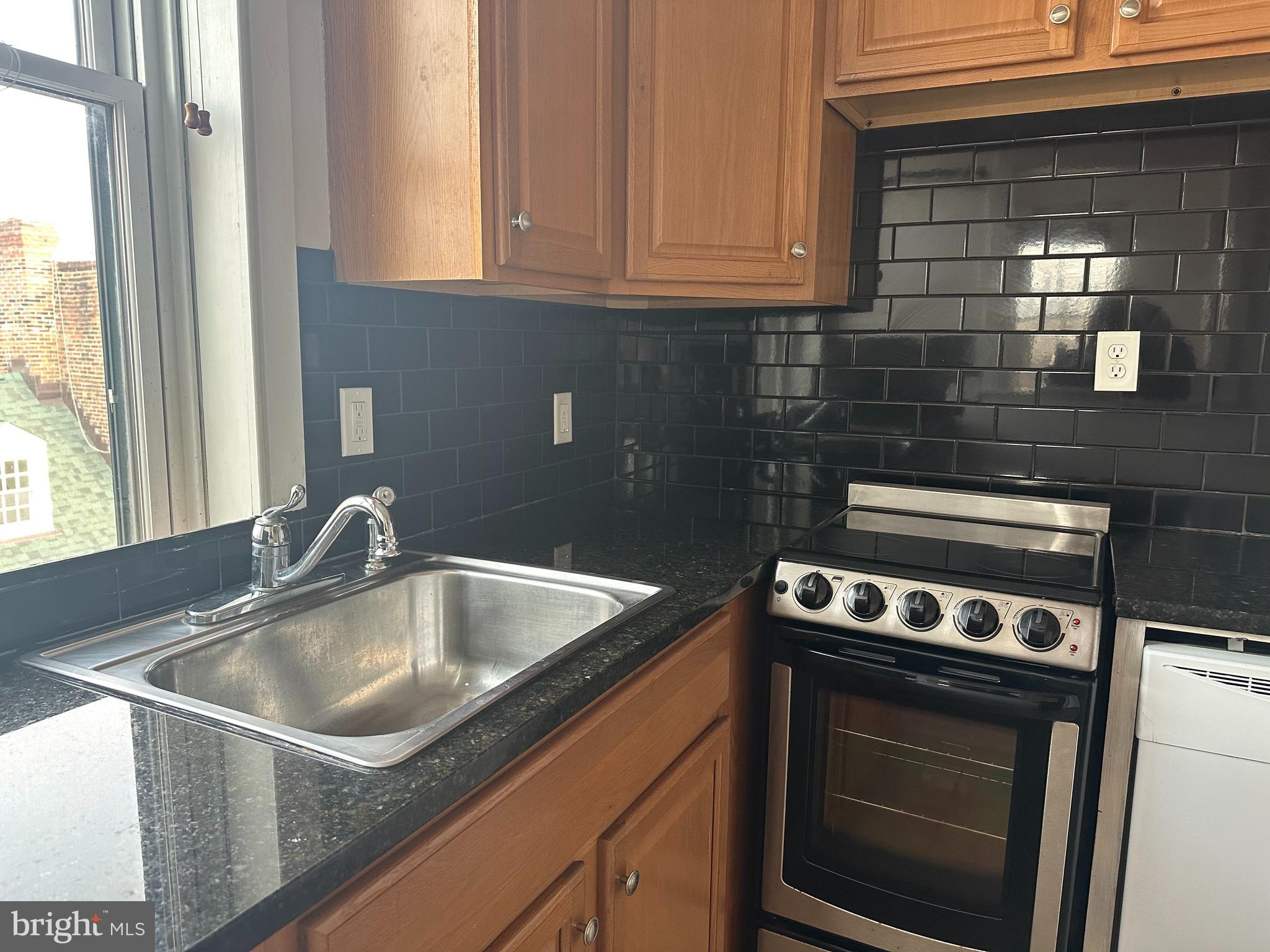 FELLS POINT HISTORIC DISTRICT - Residential Lease