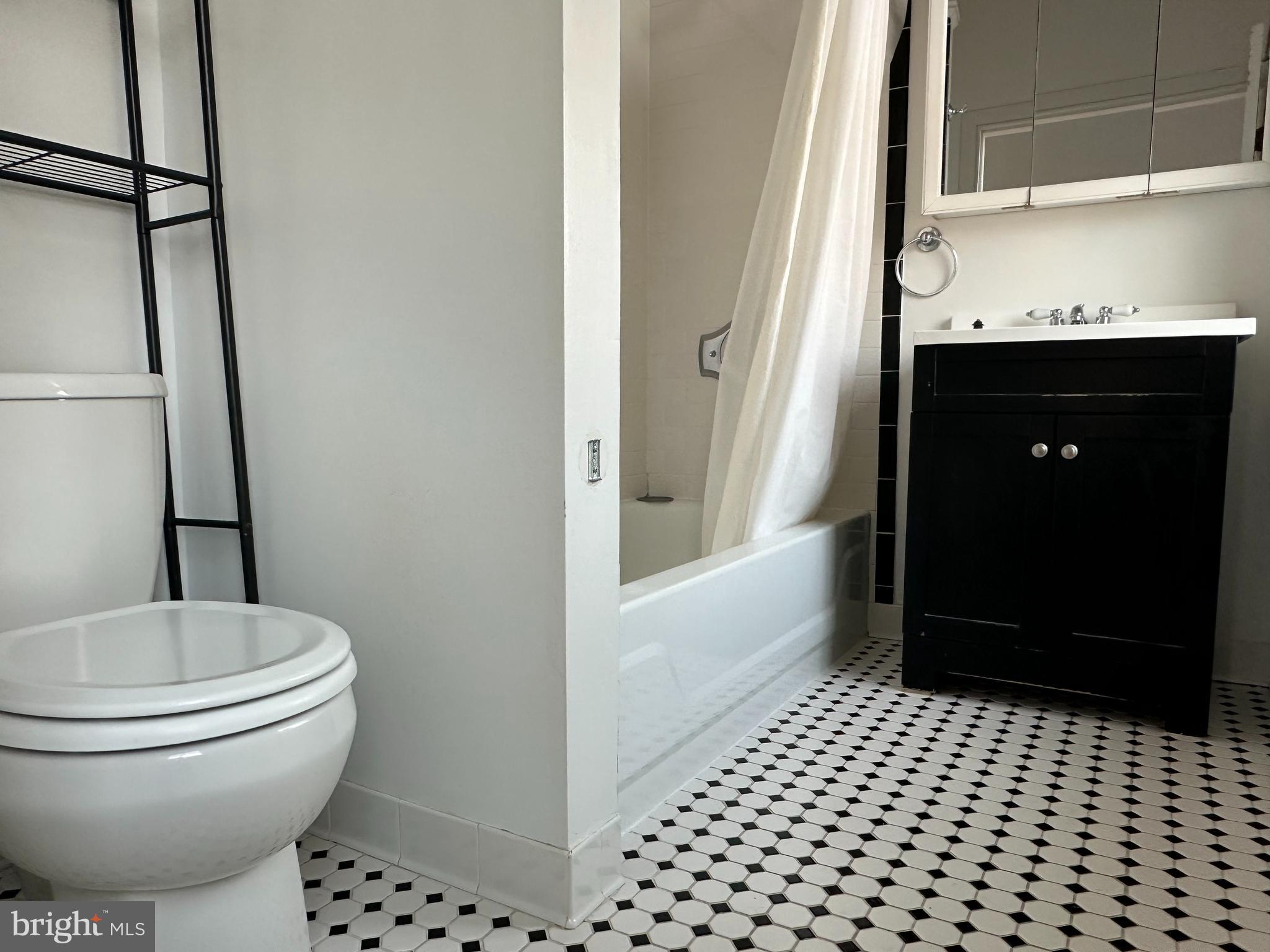 FELLS POINT HISTORIC DISTRICT - Residential Lease