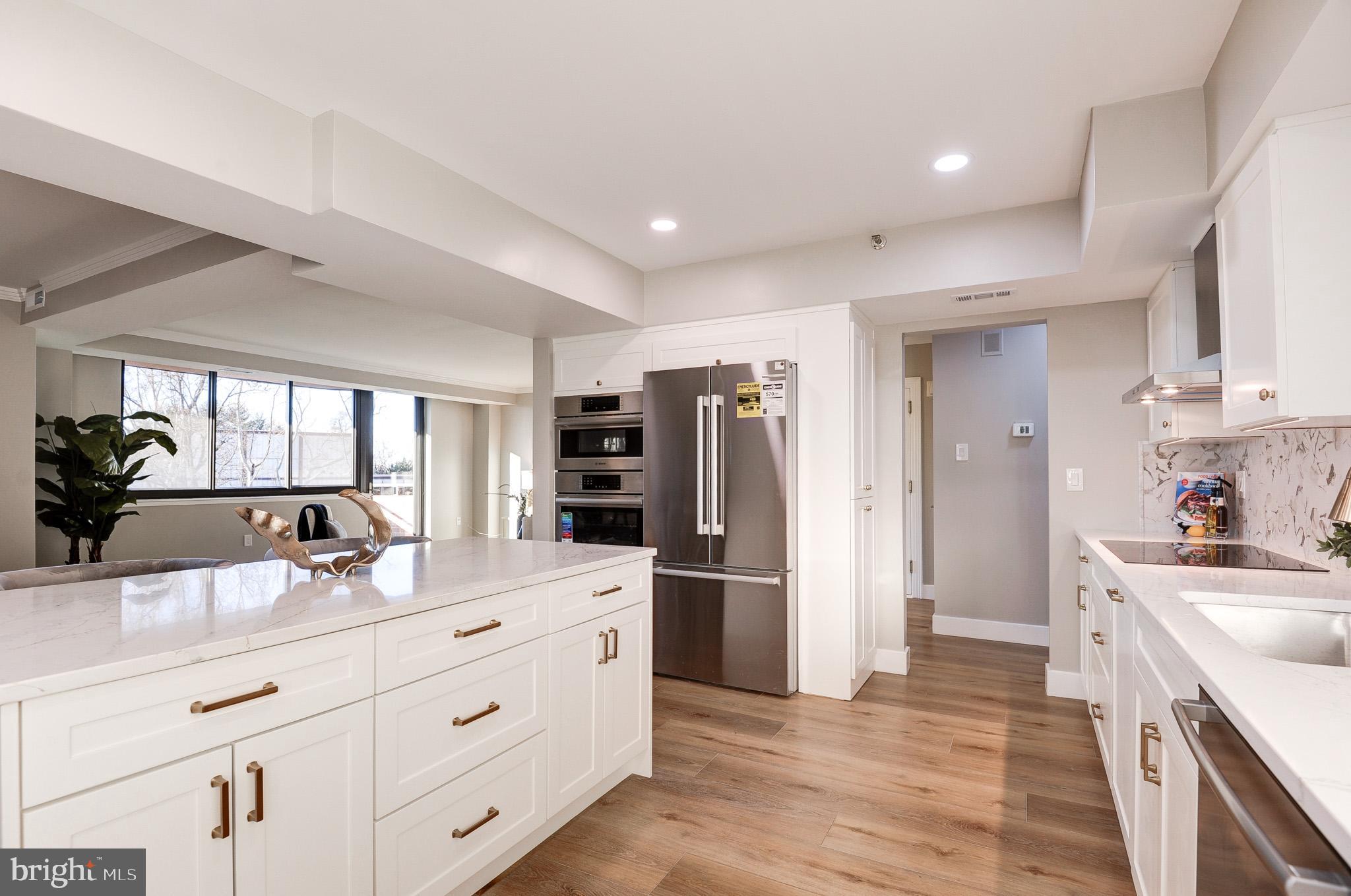 THE CARLETON OF CHEVY CHASE - Residential Lease