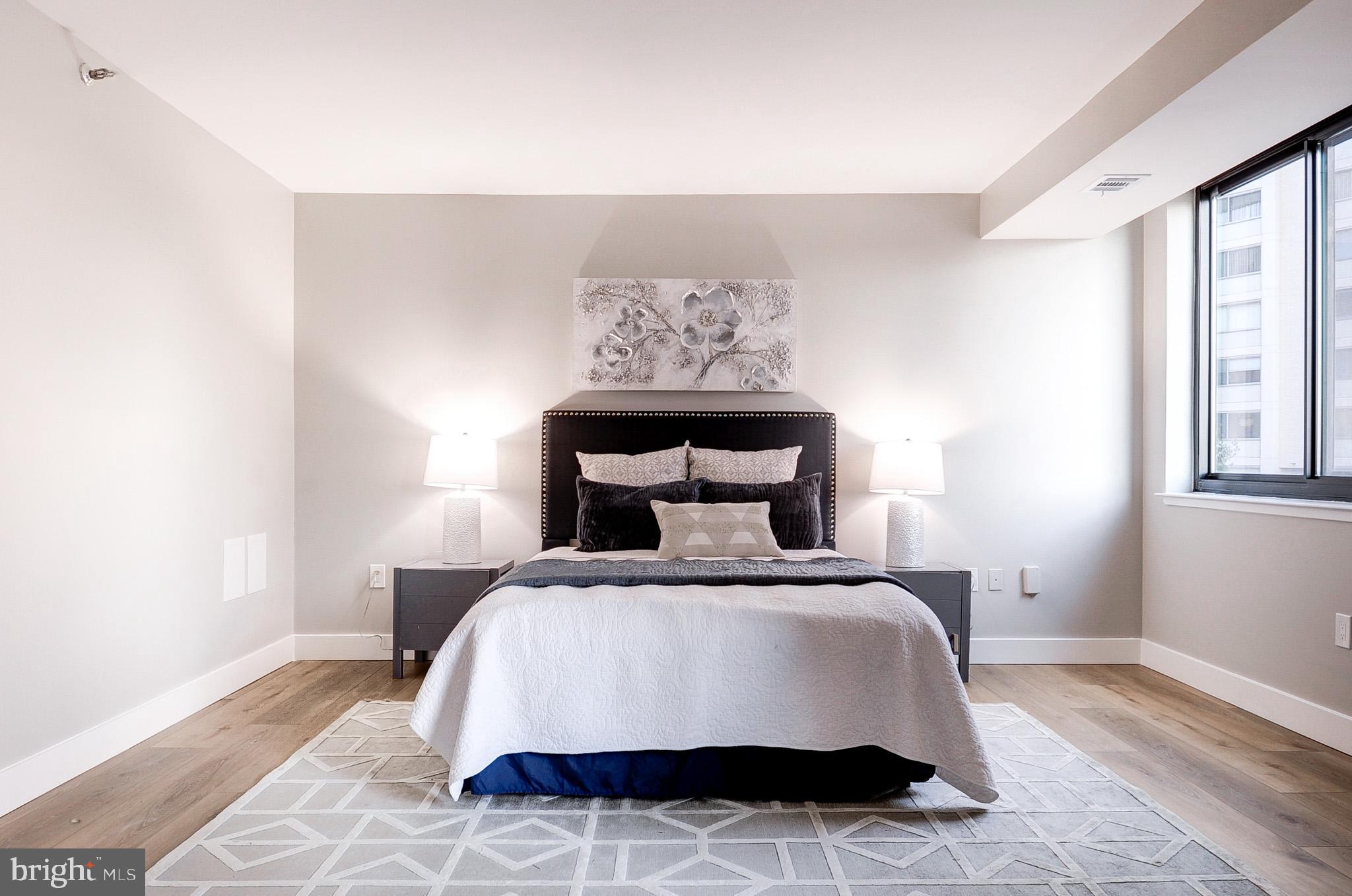 THE CARLETON OF CHEVY CHASE - Residential Lease