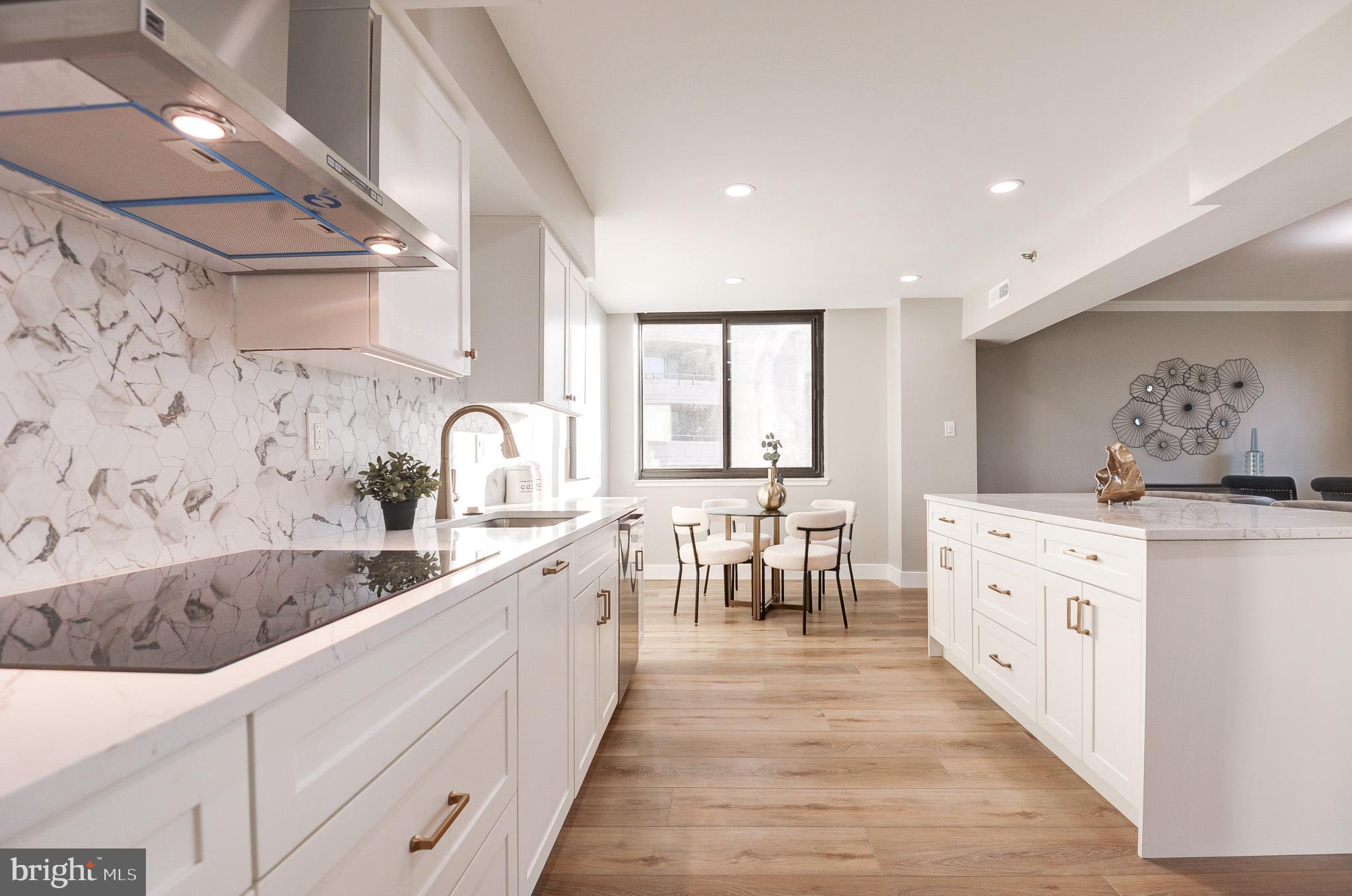 THE CARLETON OF CHEVY CHASE - Residential Lease