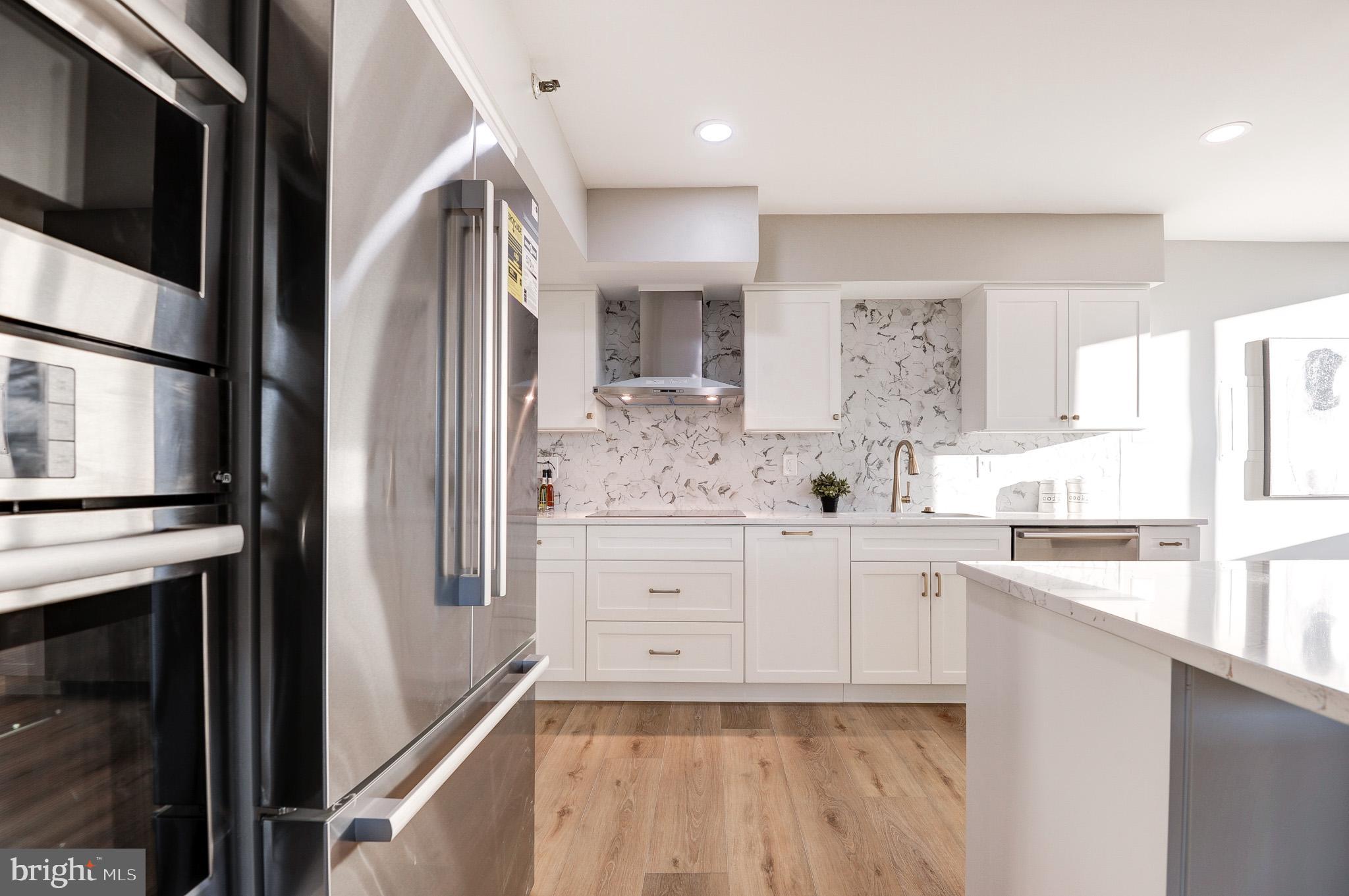 THE CARLETON OF CHEVY CHASE - Residential Lease