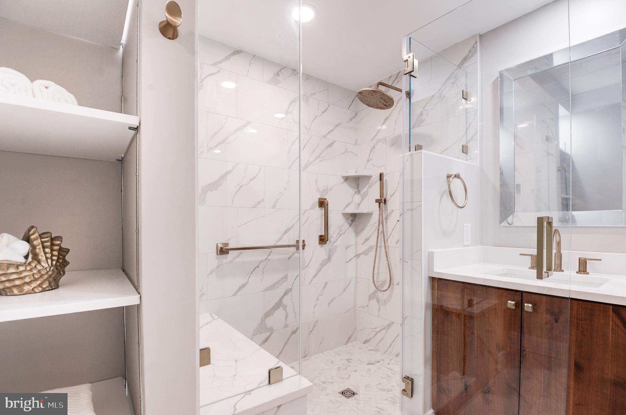 THE CARLETON OF CHEVY CHASE - Residential Lease