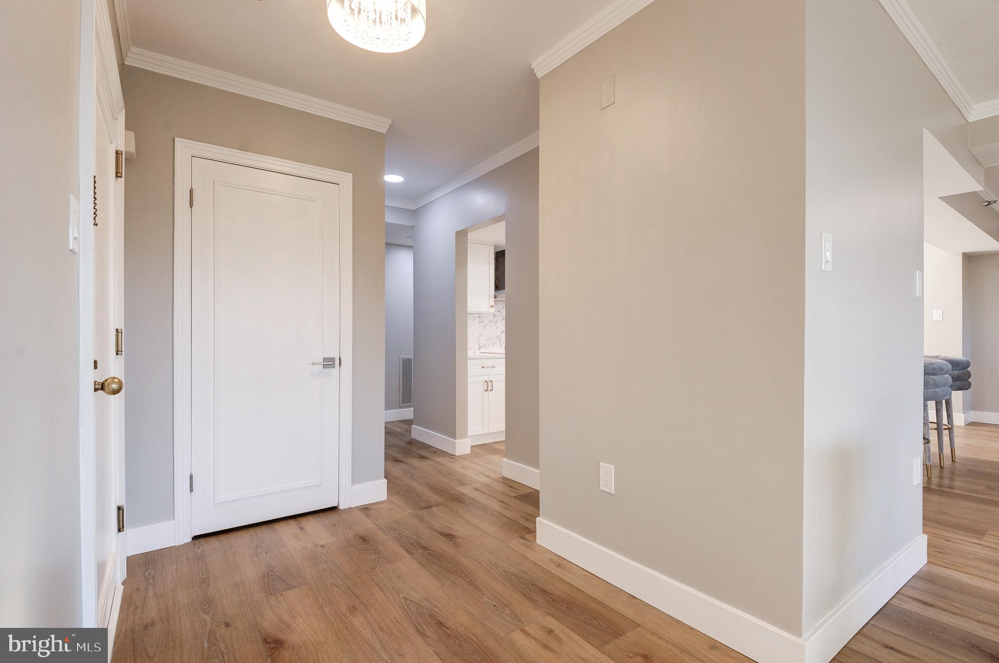 THE CARLETON OF CHEVY CHASE - Residential Lease