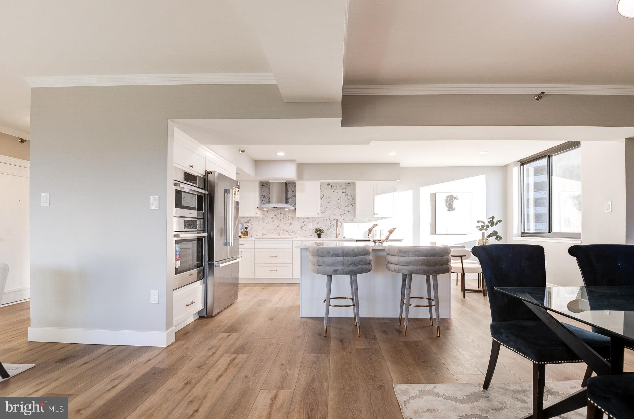 THE CARLETON OF CHEVY CHASE - Residential Lease