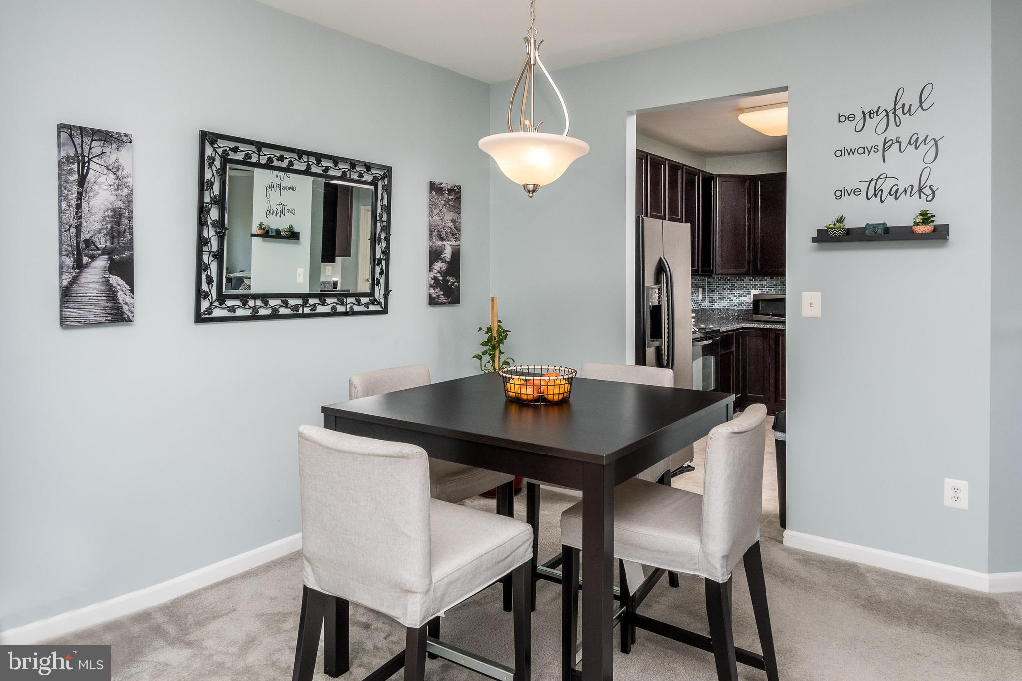 ELKRIDGE CROSSING - Residential