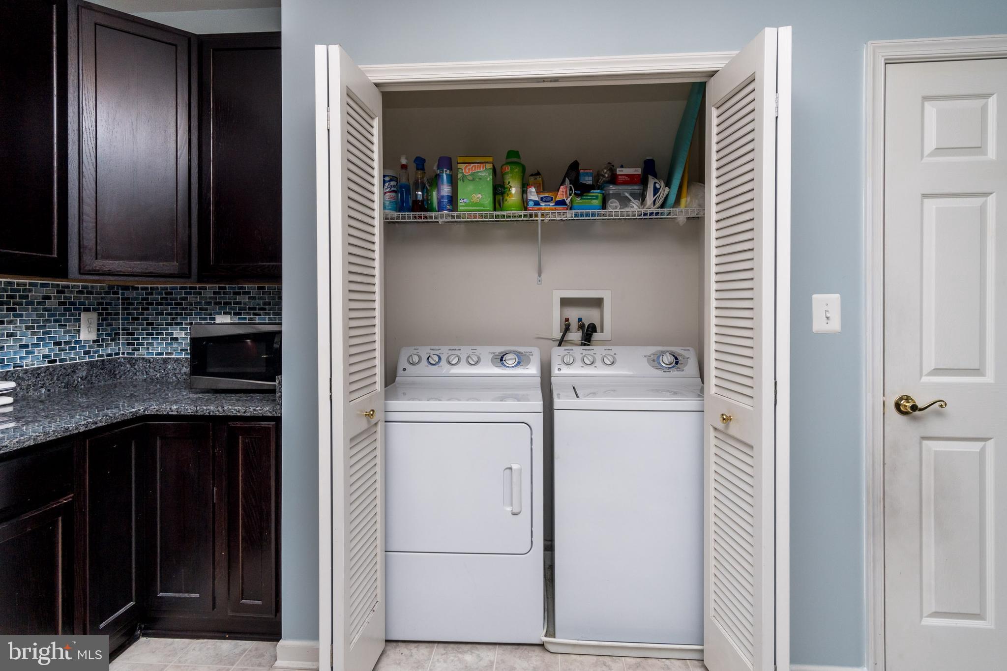 ELKRIDGE CROSSING - Residential