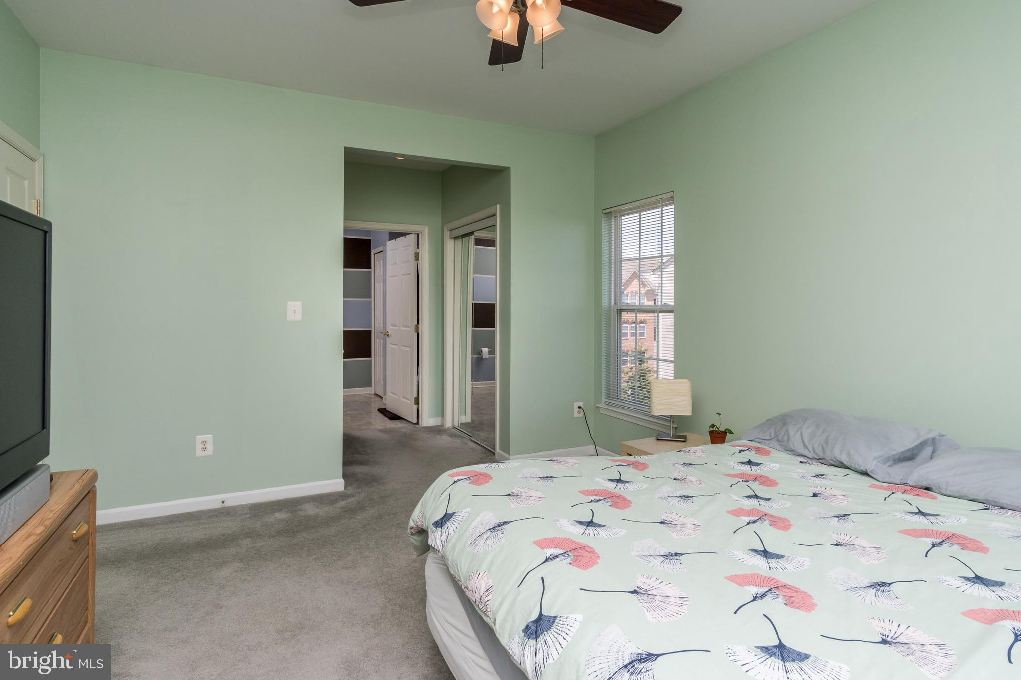 ELKRIDGE CROSSING - Residential