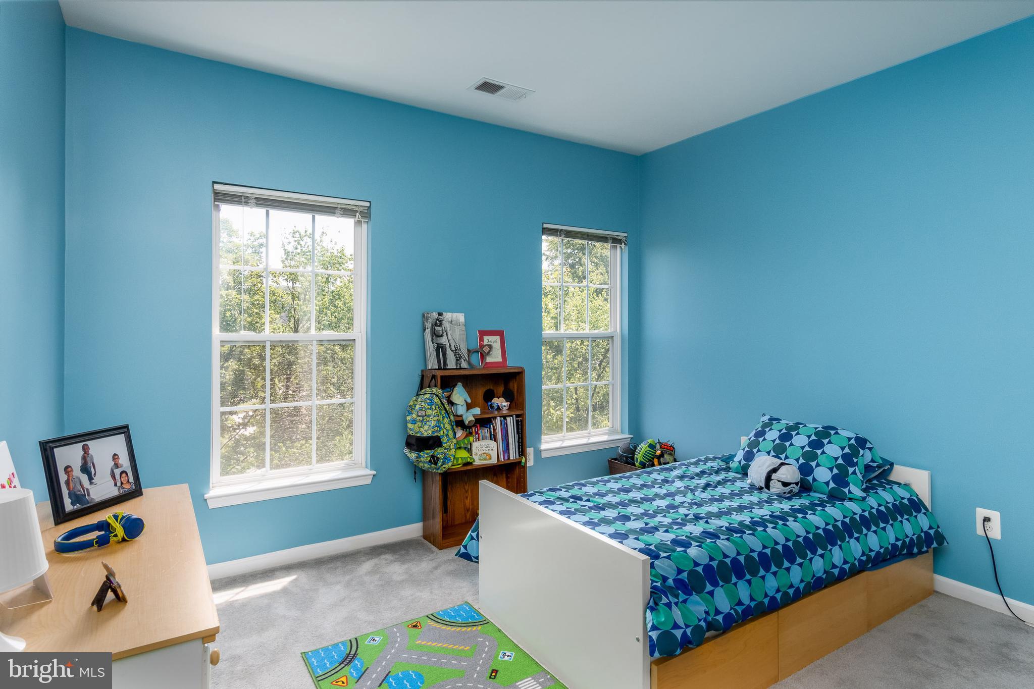 ELKRIDGE CROSSING - Residential