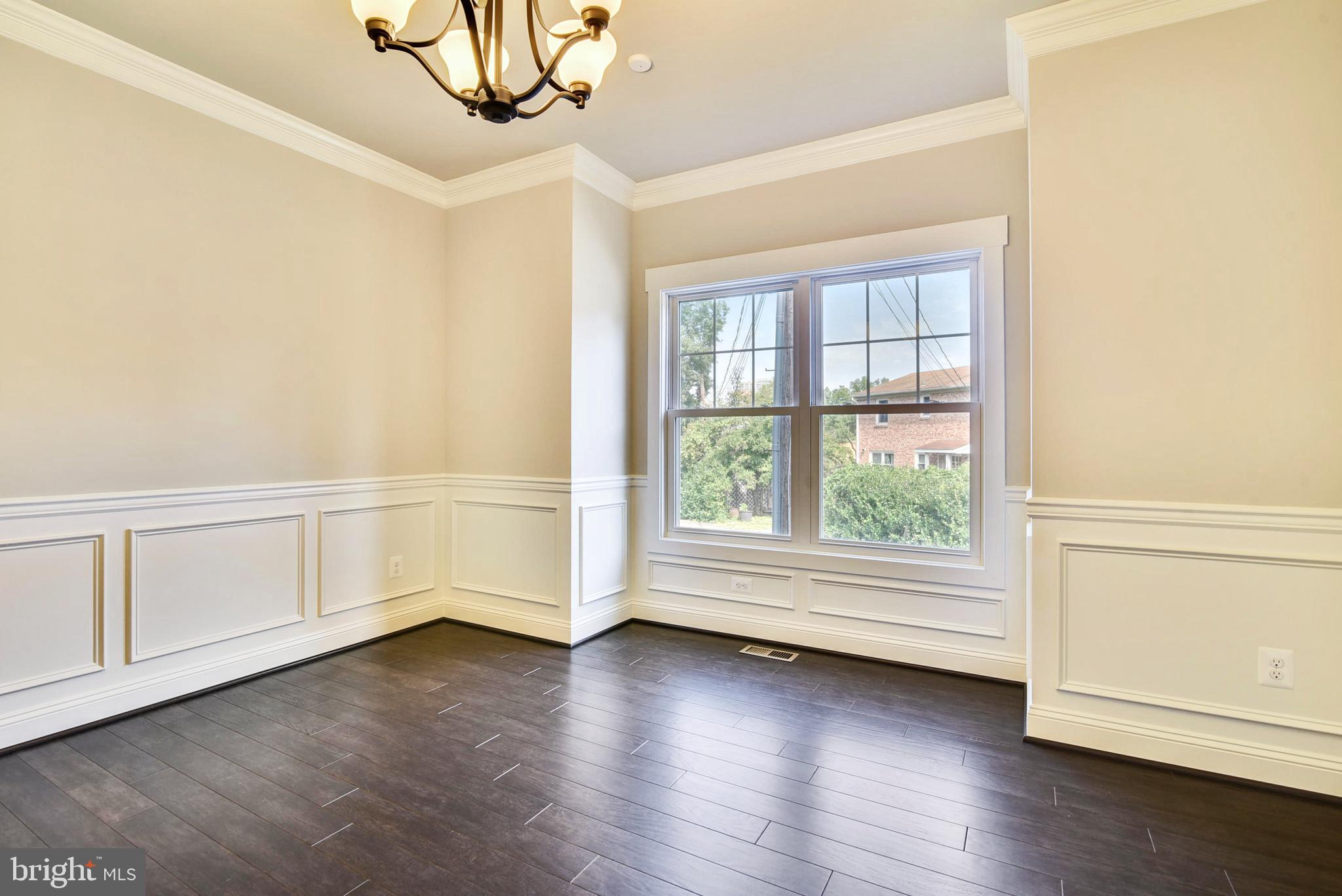 DOUGLAS PARK - Residential