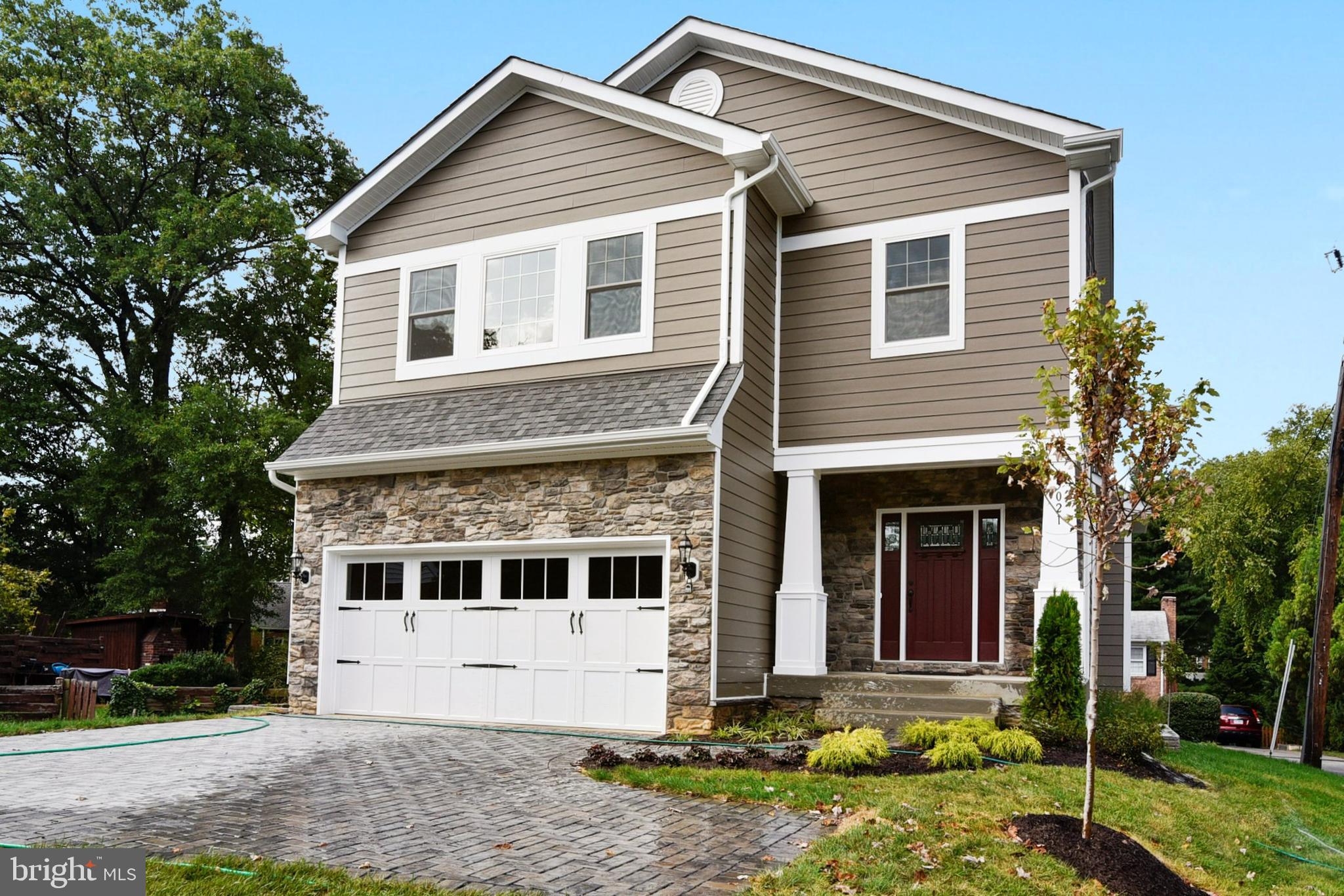 DOUGLAS PARK - Residential