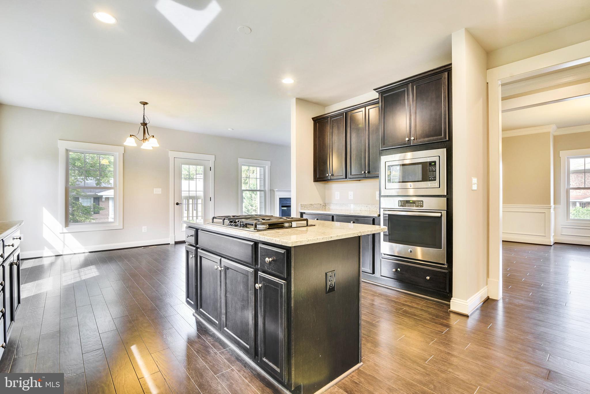 DOUGLAS PARK - Residential