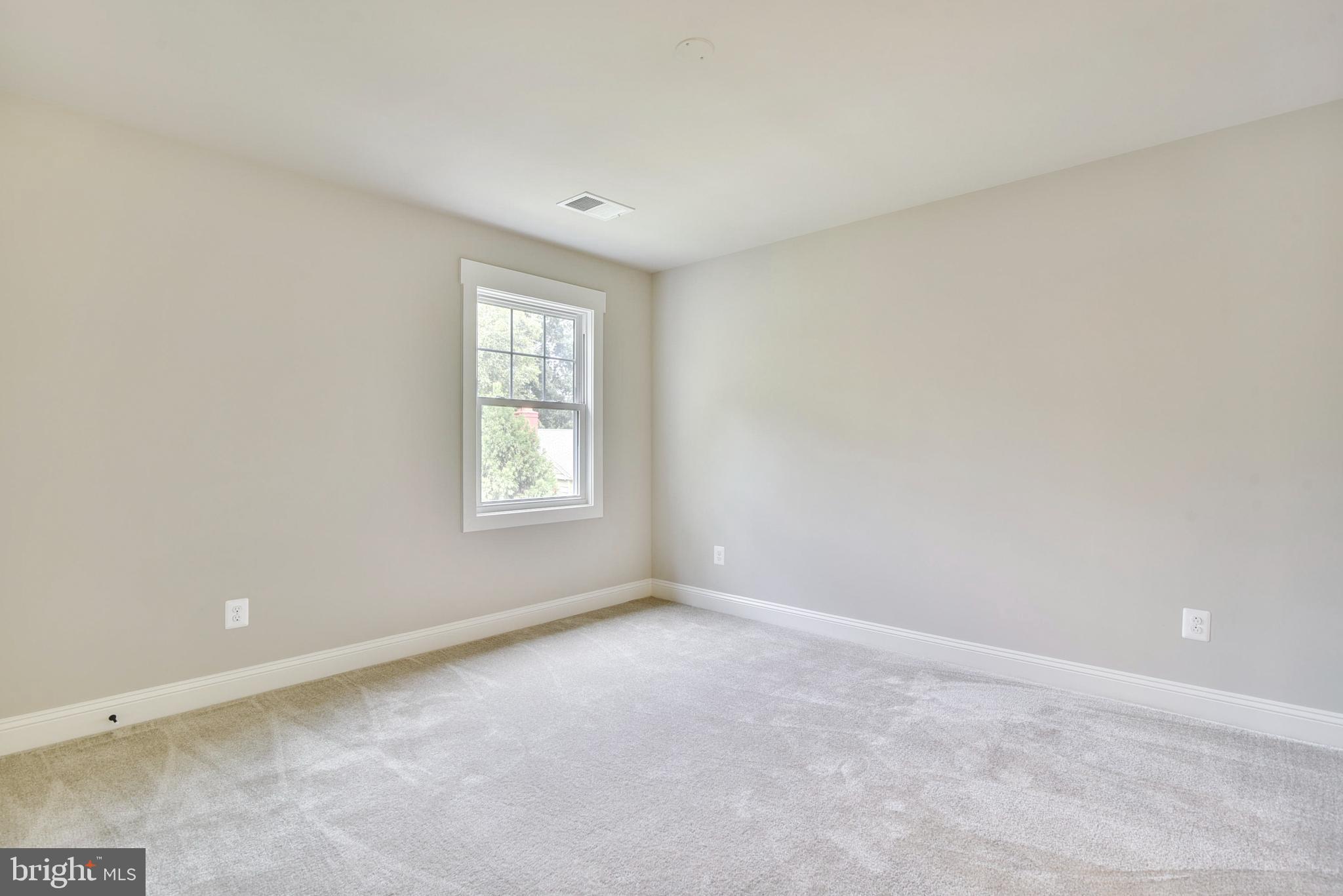 DOUGLAS PARK - Residential