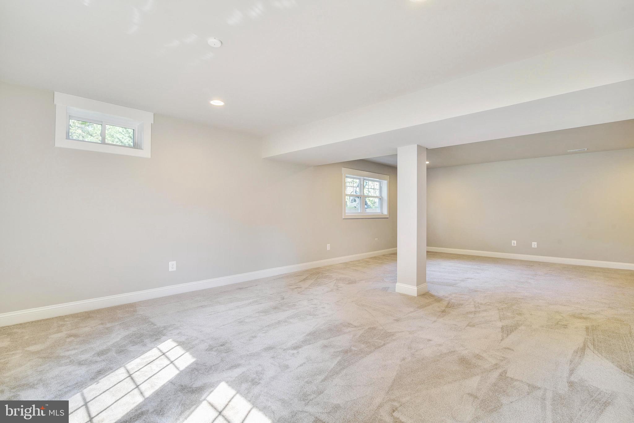 DOUGLAS PARK - Residential