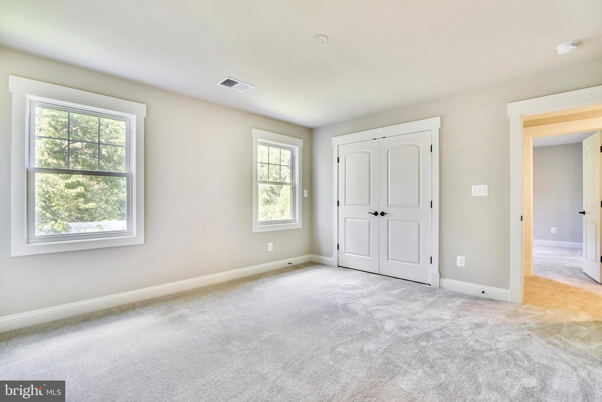 DOUGLAS PARK - Residential