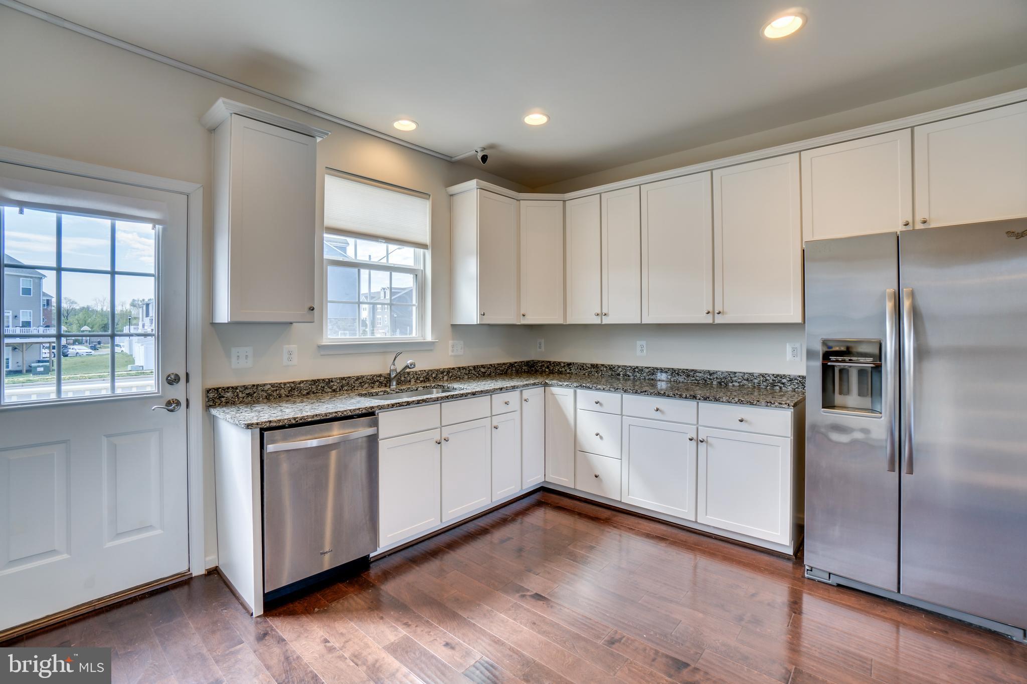 HERITAGE CROSSING - Residential