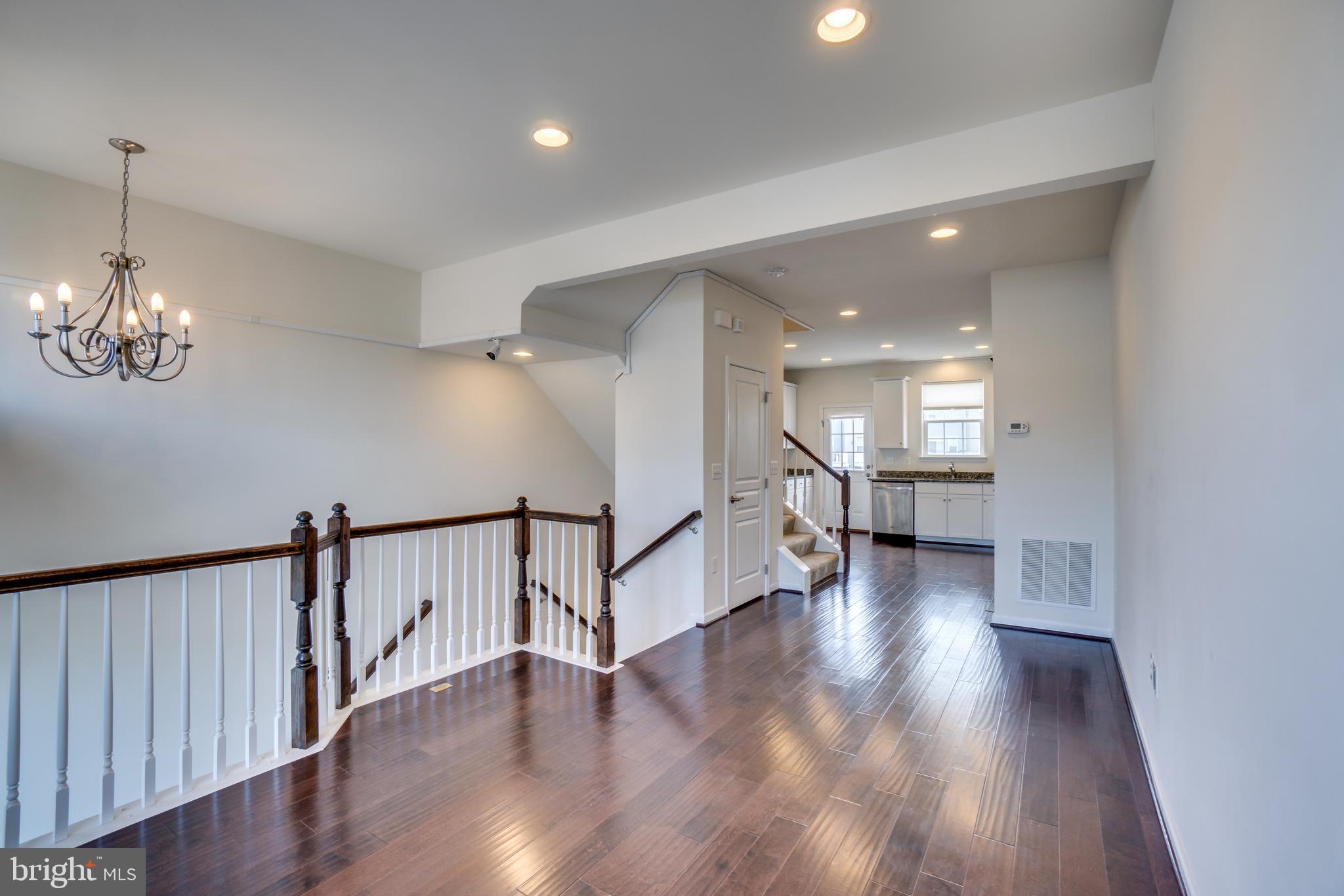 HERITAGE CROSSING - Residential