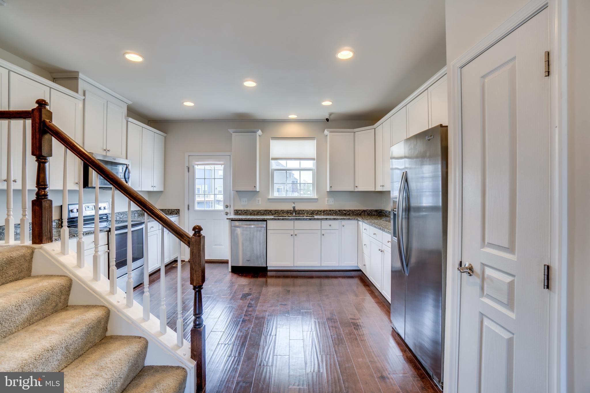 HERITAGE CROSSING - Residential