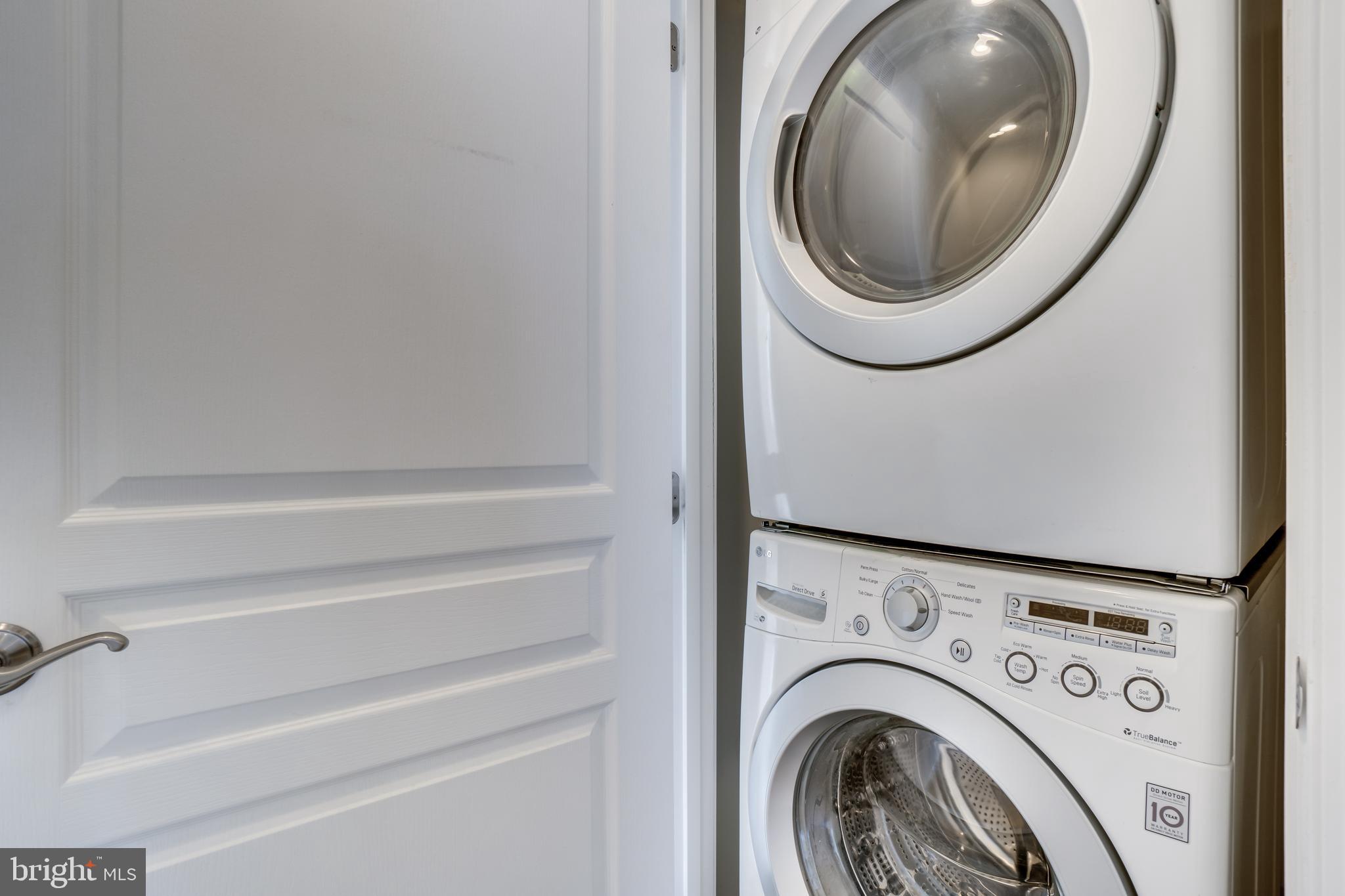 HERITAGE CROSSING - Residential