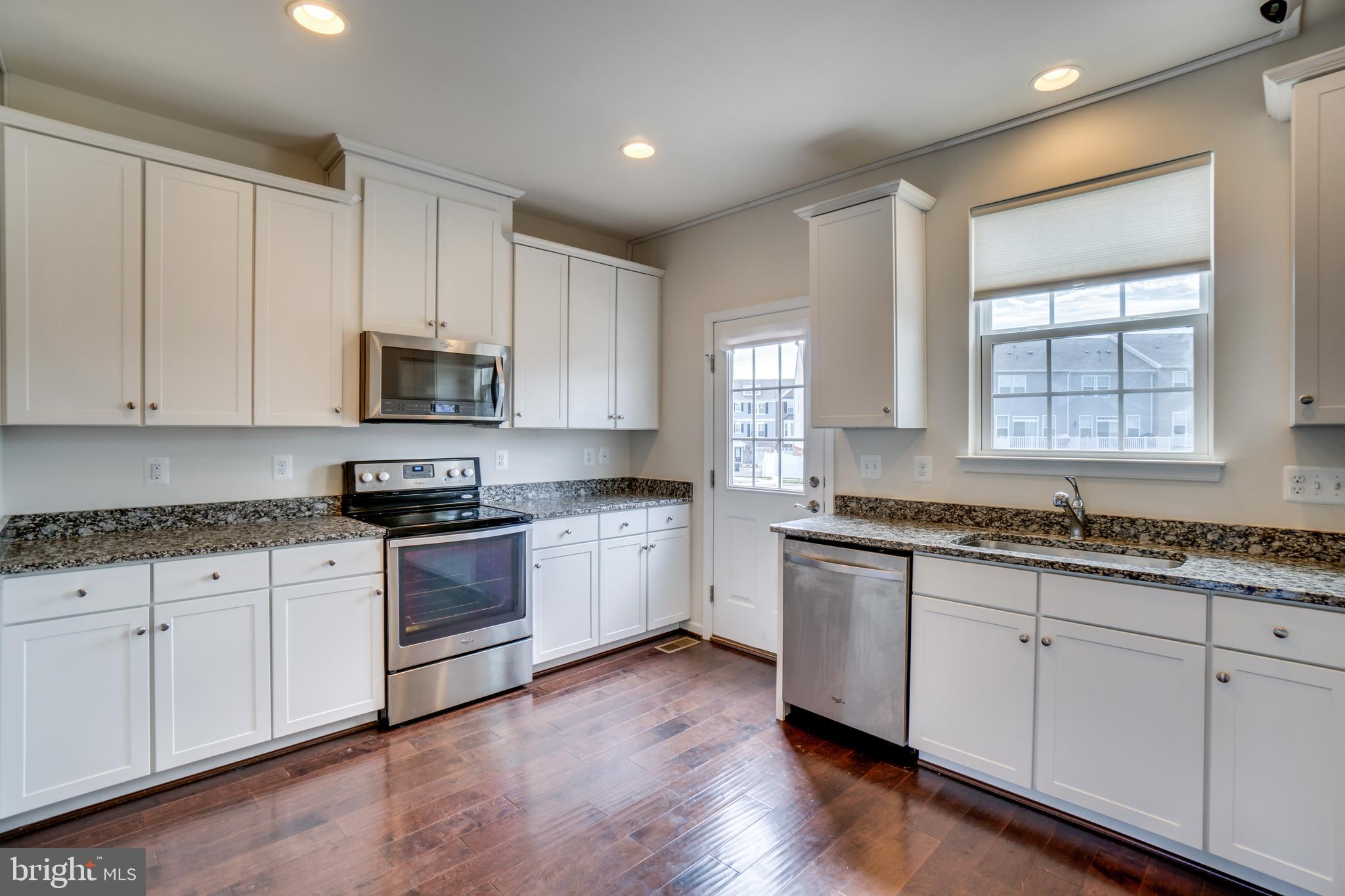 HERITAGE CROSSING - Residential