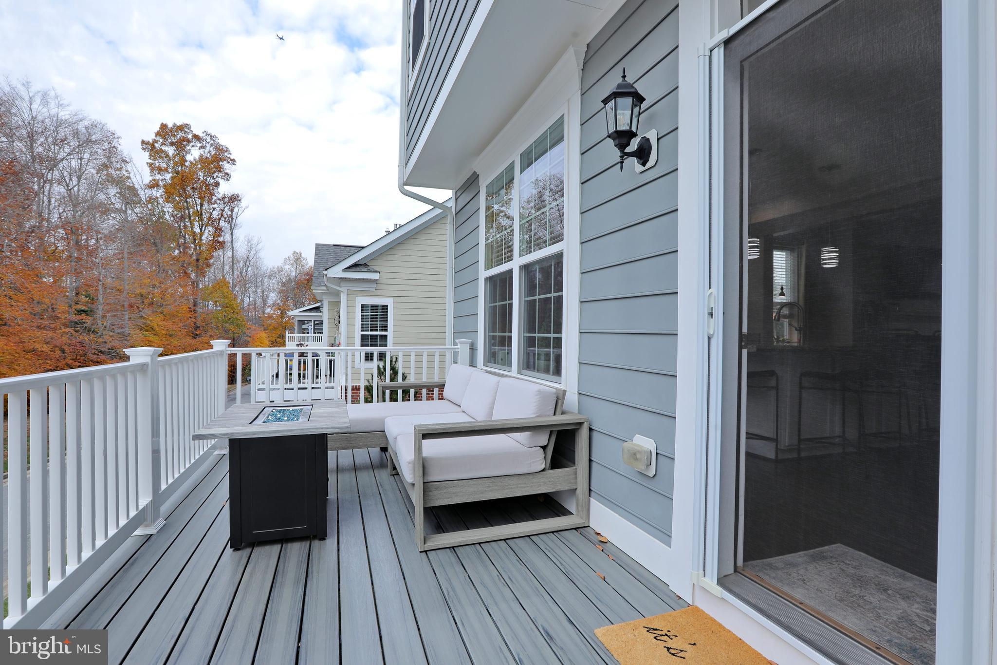 THE VILLAGES OF STEEPLECHASE - Residential Lease