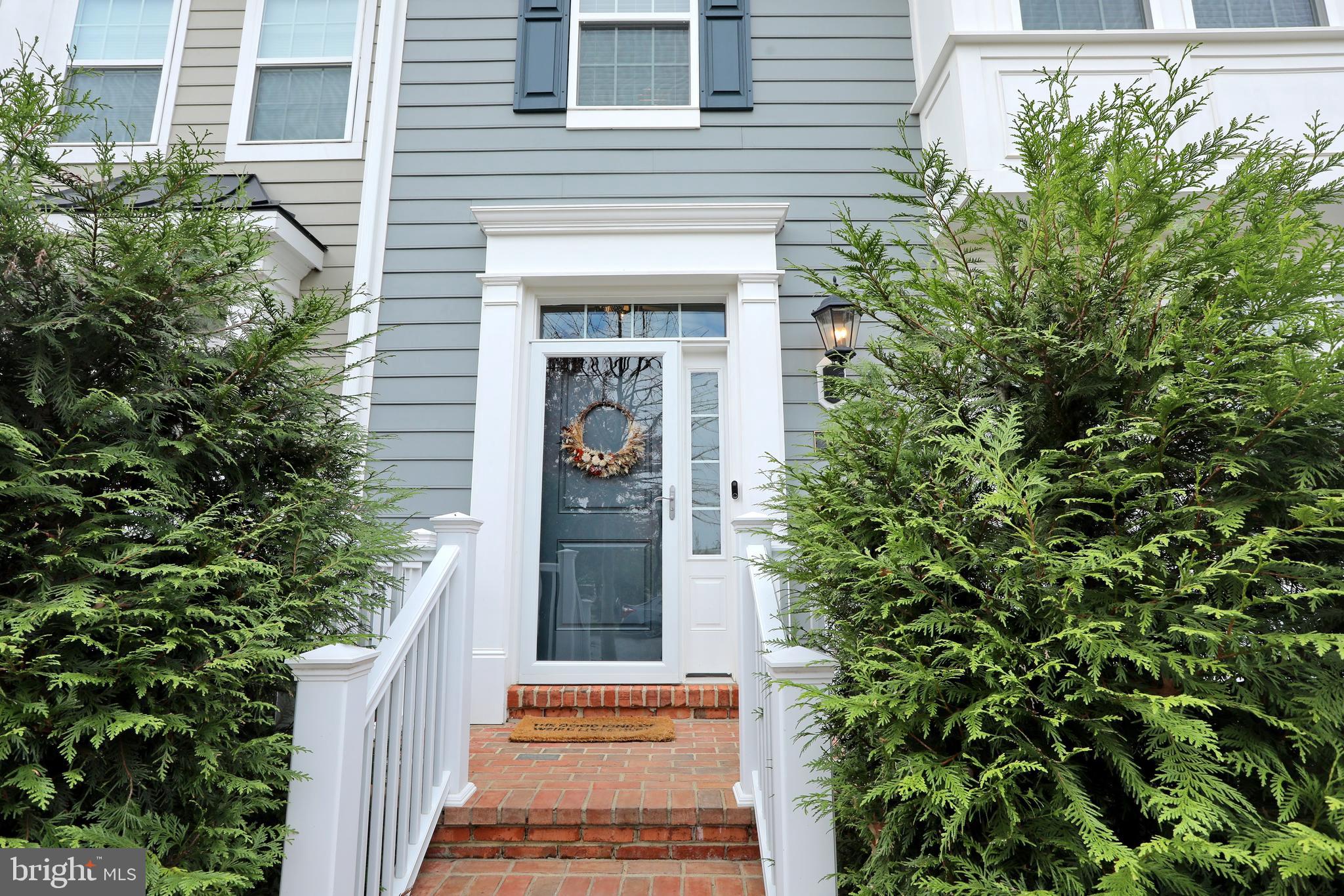 THE VILLAGES OF STEEPLECHASE - Residential Lease