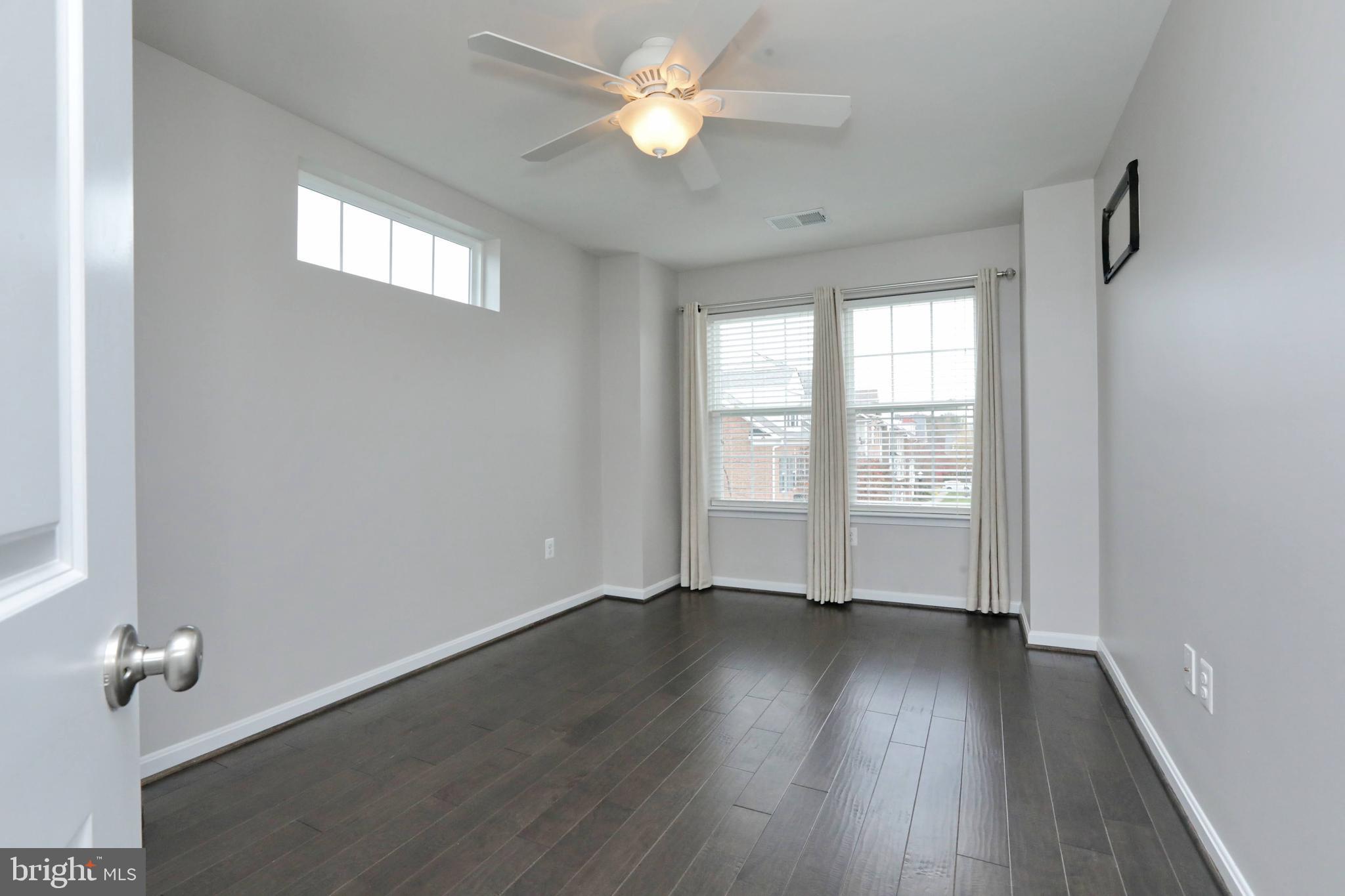 THE VILLAGES OF STEEPLECHASE - Residential Lease