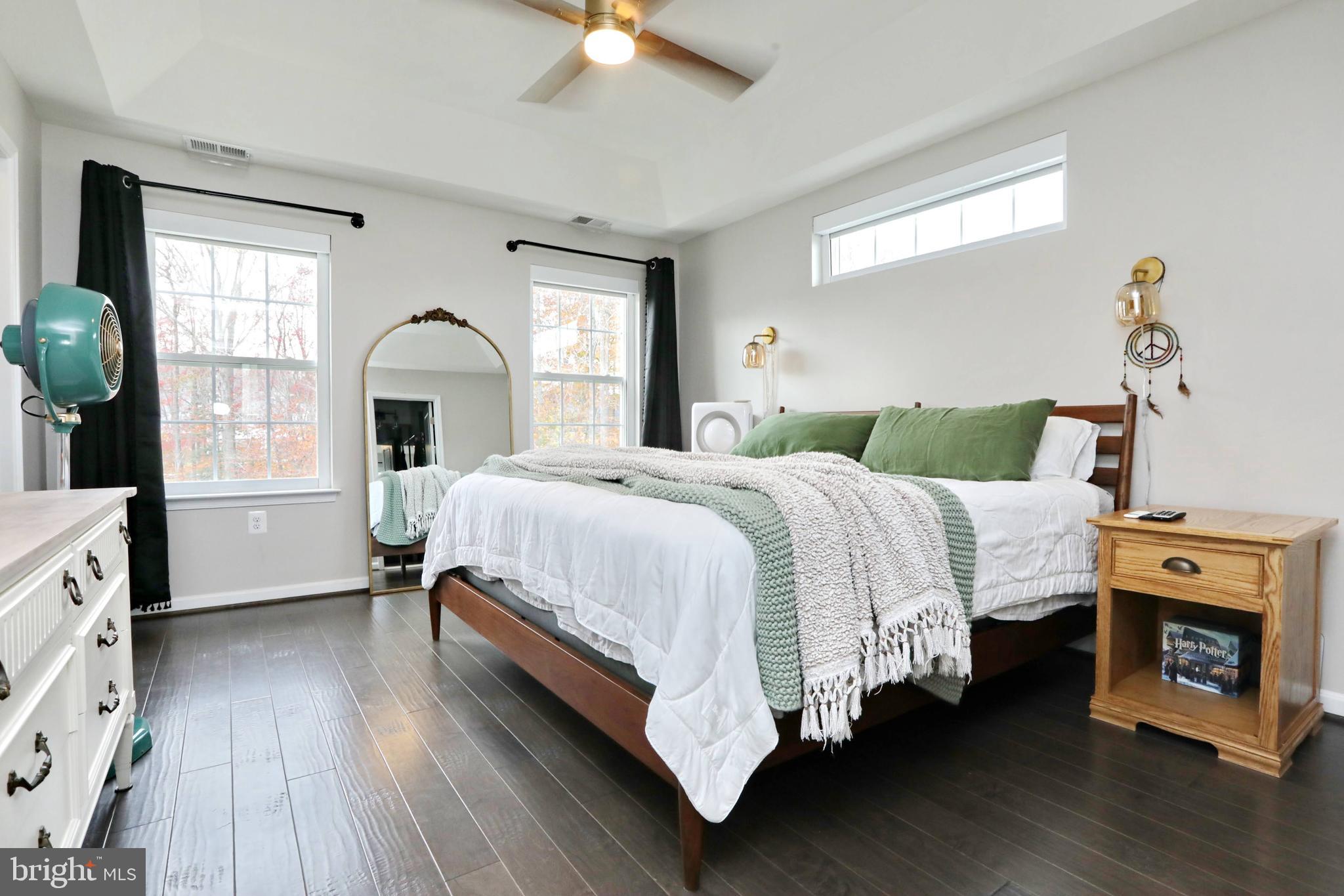 THE VILLAGES OF STEEPLECHASE - Residential Lease