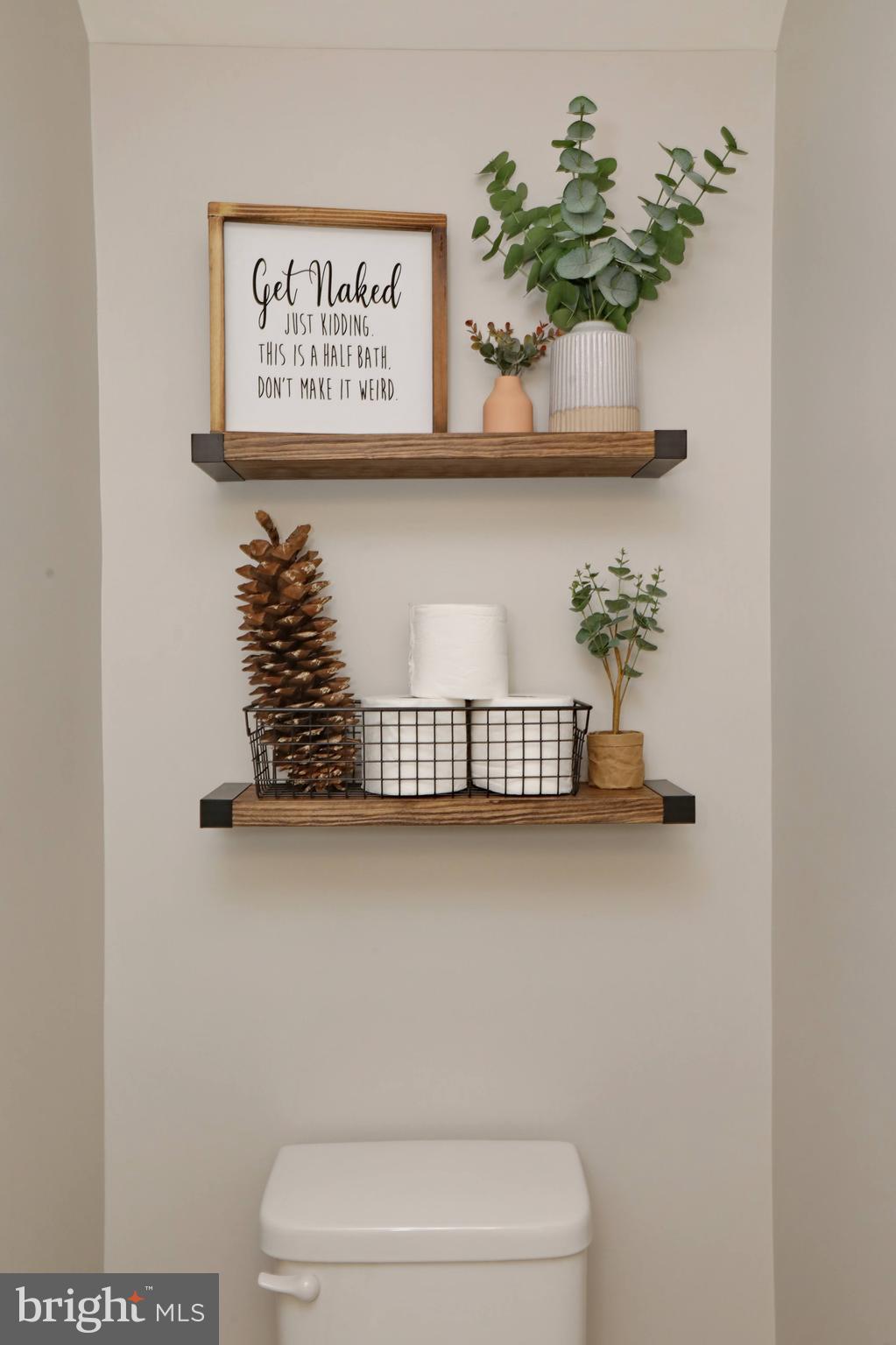 THE VILLAGES OF STEEPLECHASE - Residential Lease