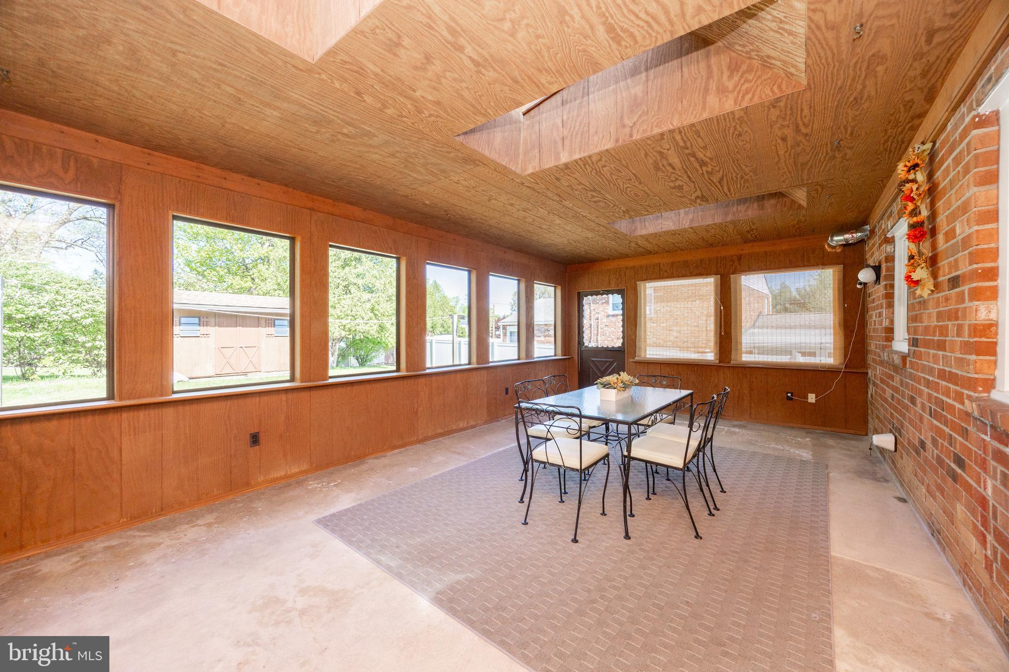 SWEET BRIAR - Residential