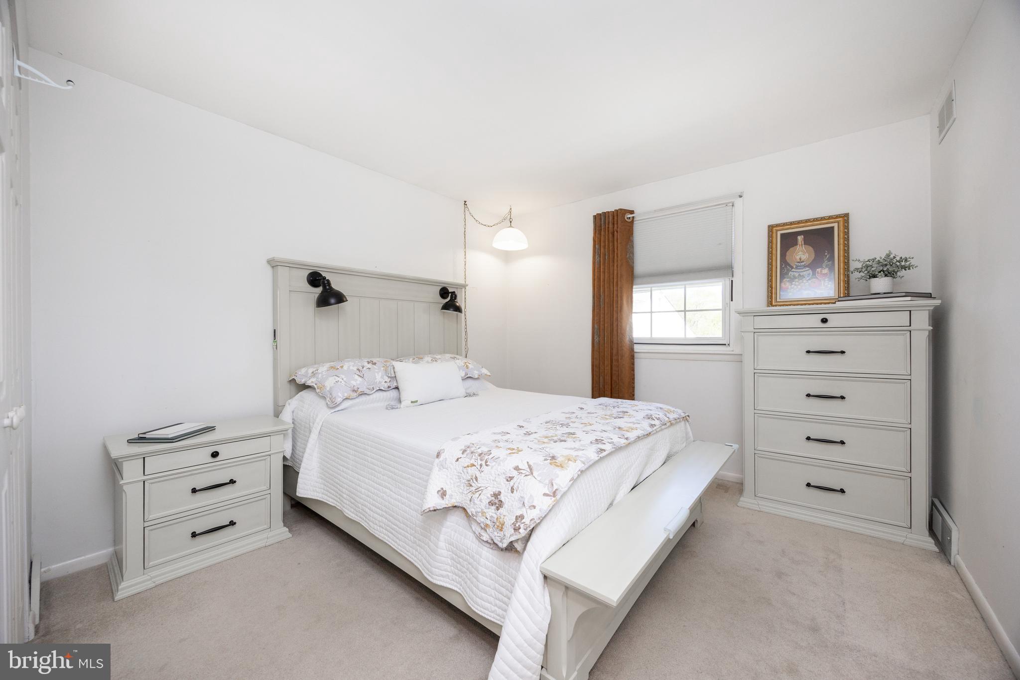 SWEET BRIAR - Residential