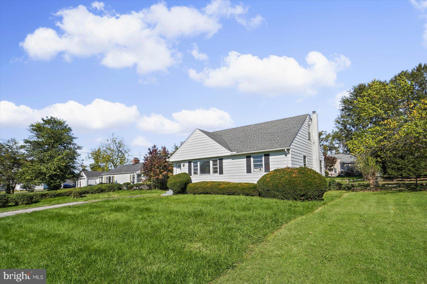 22 WARREN ROAD